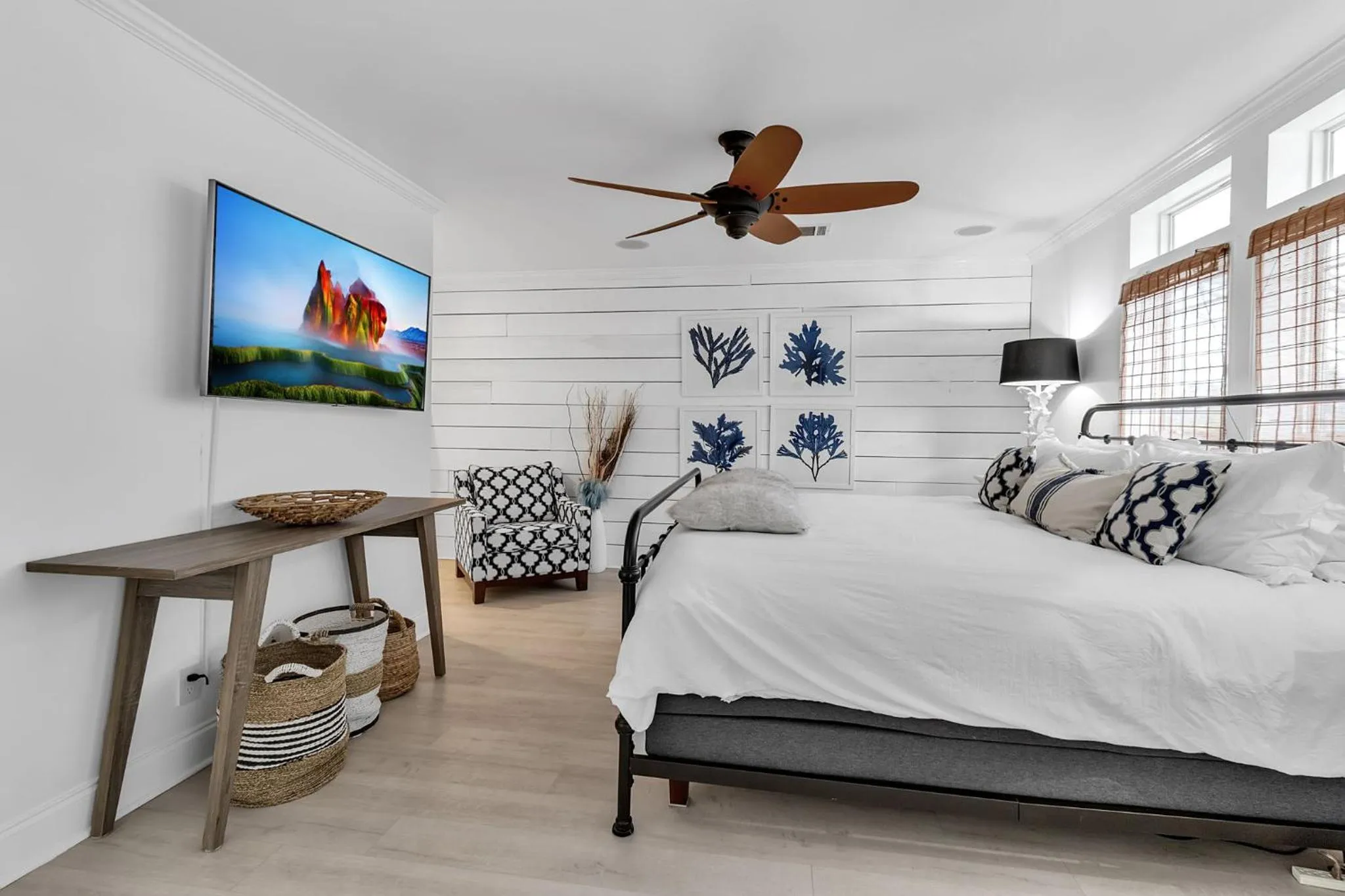 Bedroom, Bed in Siesta Key Island Rentals