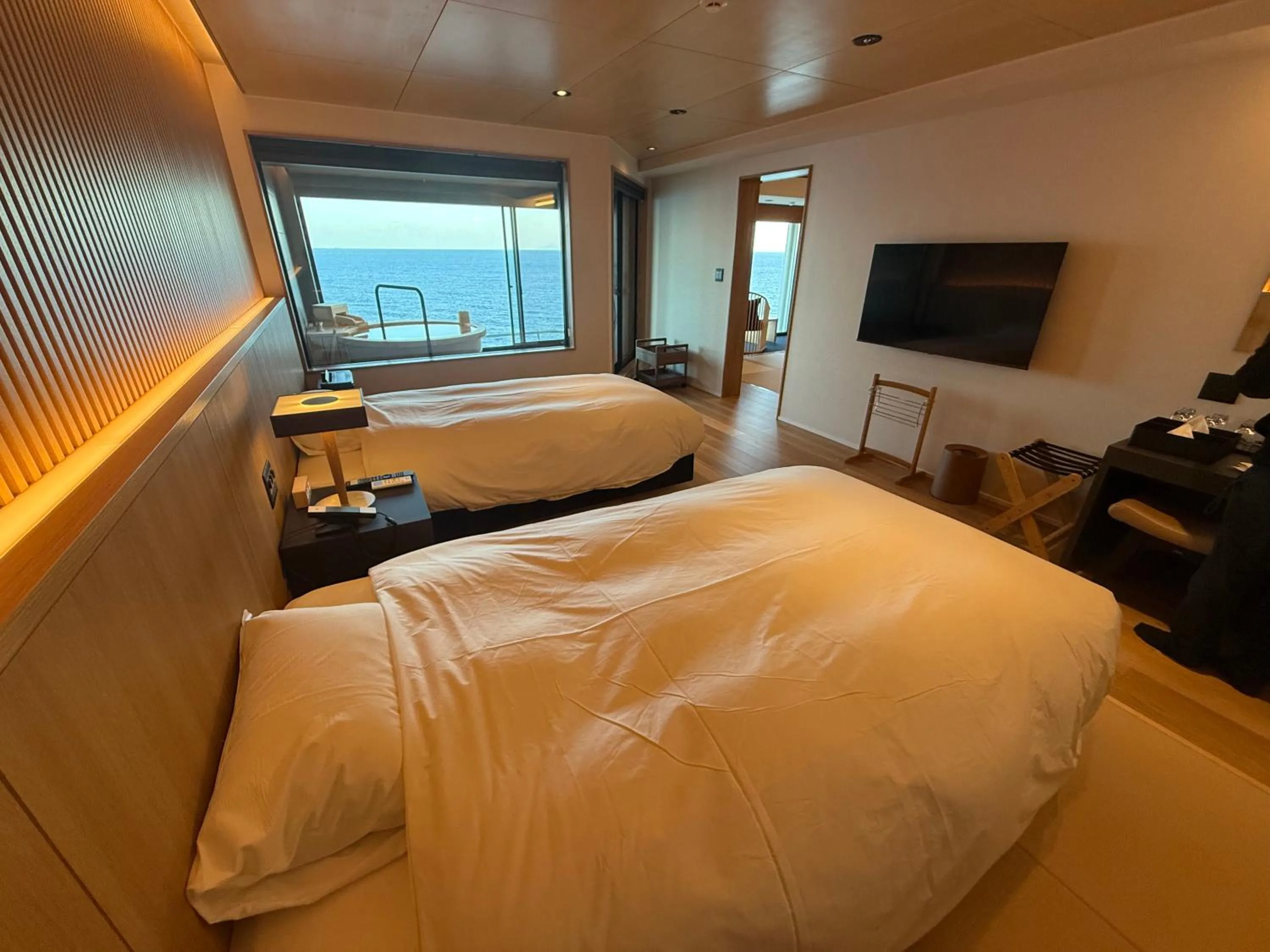 Photo of the whole room, Bed in Atagawa Onsen Blue Ocean