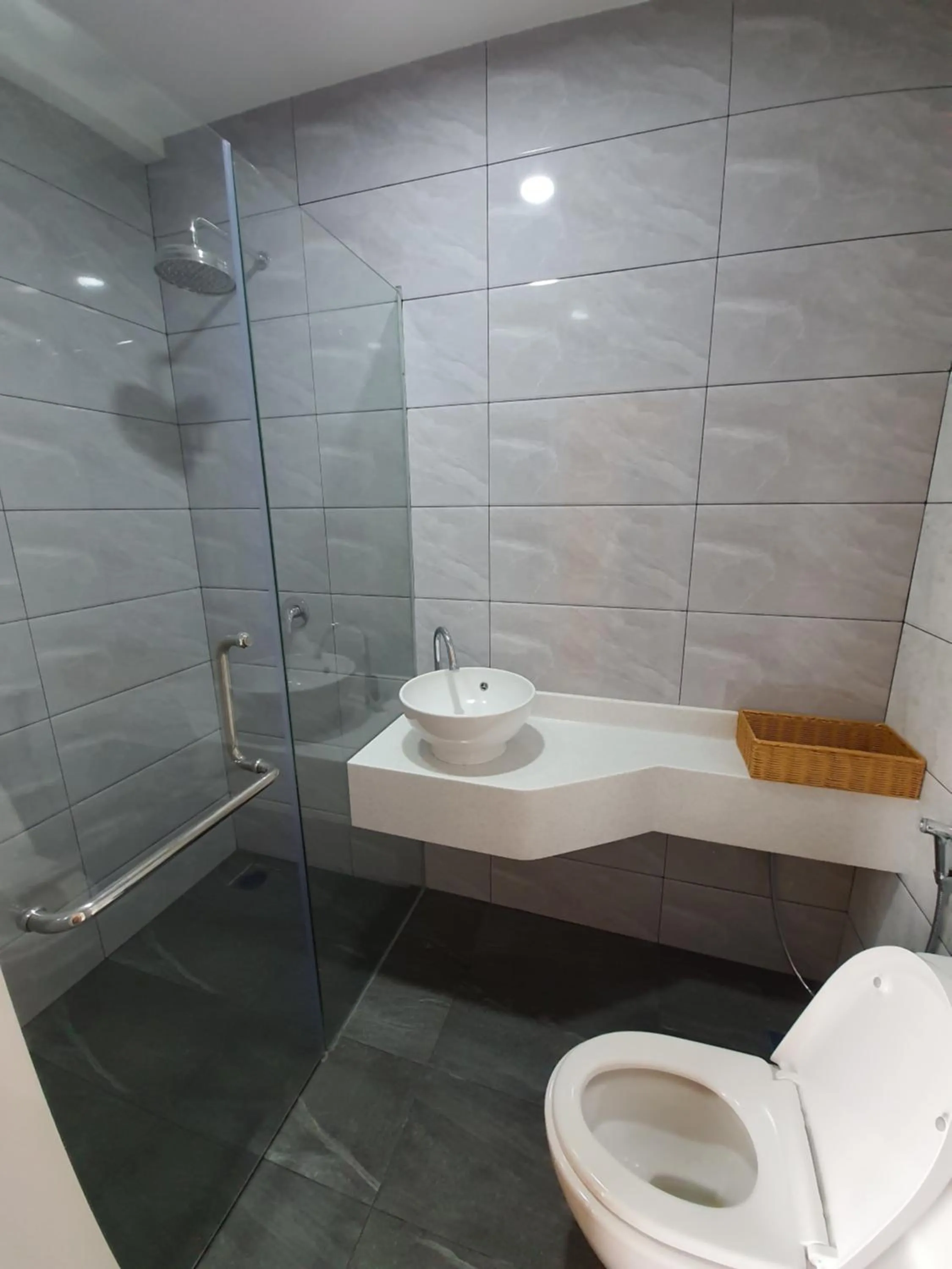 Bathroom in PARADIAN HOTEL