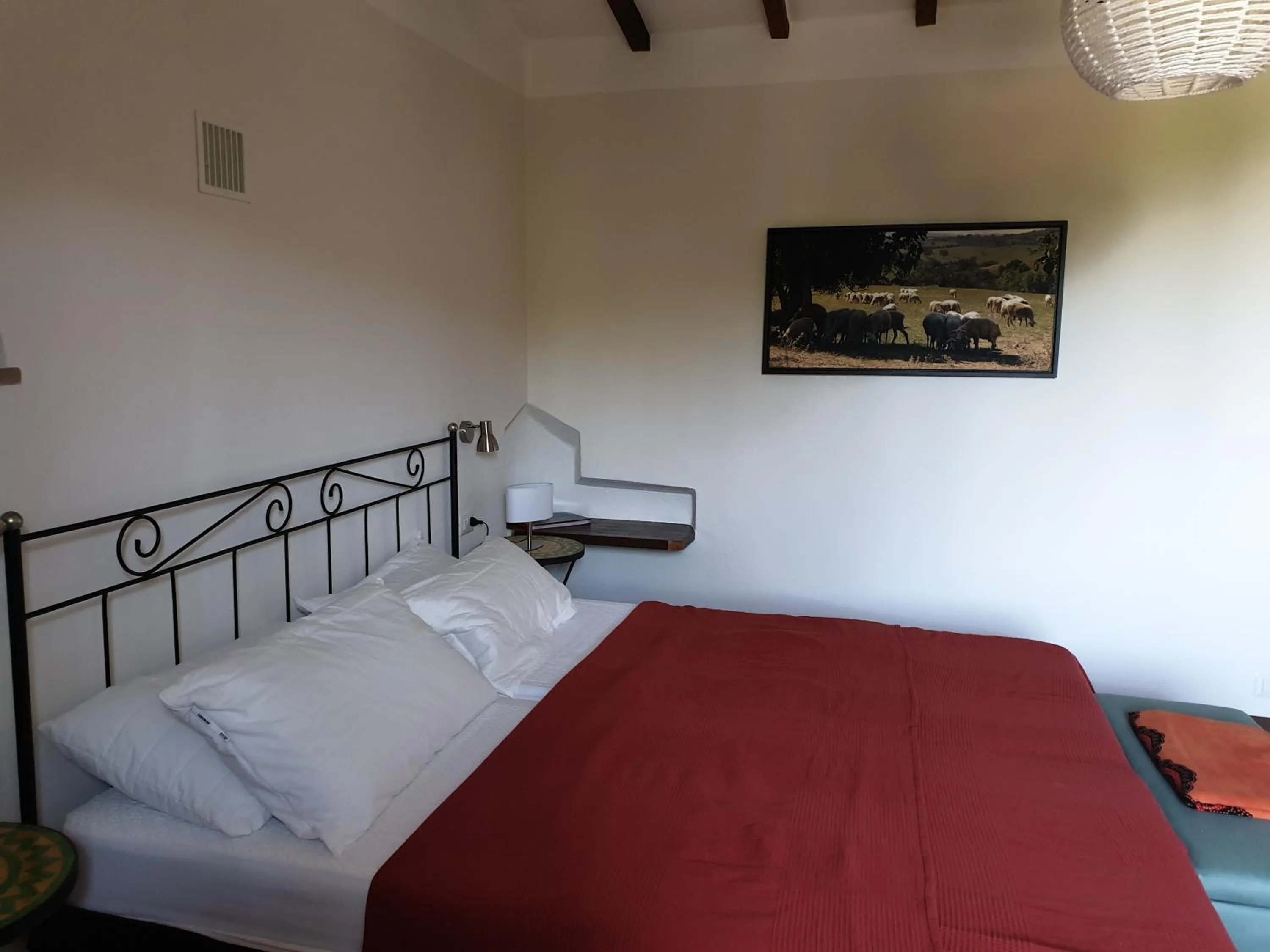 Bedroom, Bed in Le Querciolaie Monte Cavallo - upper apartment