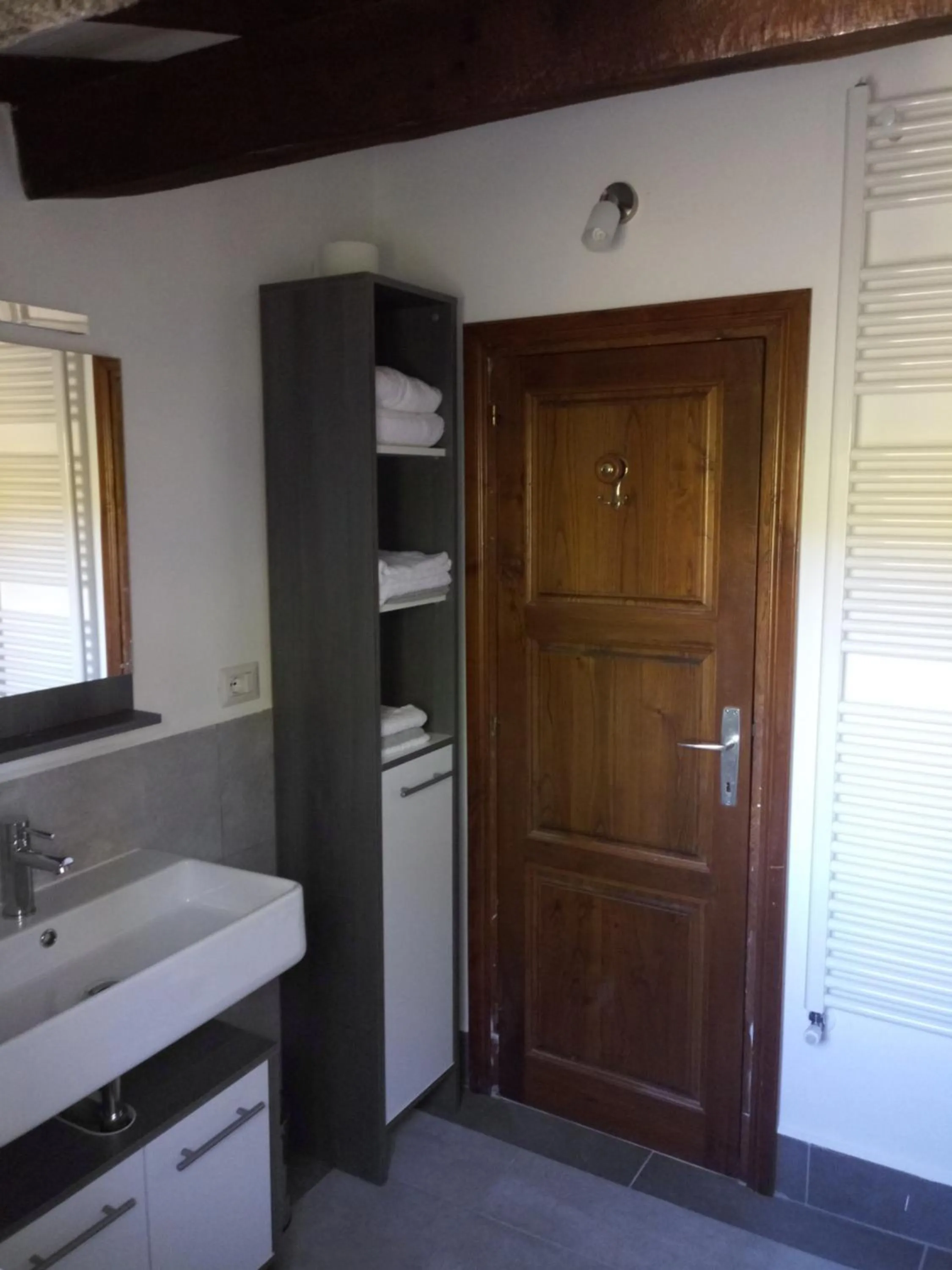 Bathroom in Le Querciolaie Monte Cavallo - upper apartment