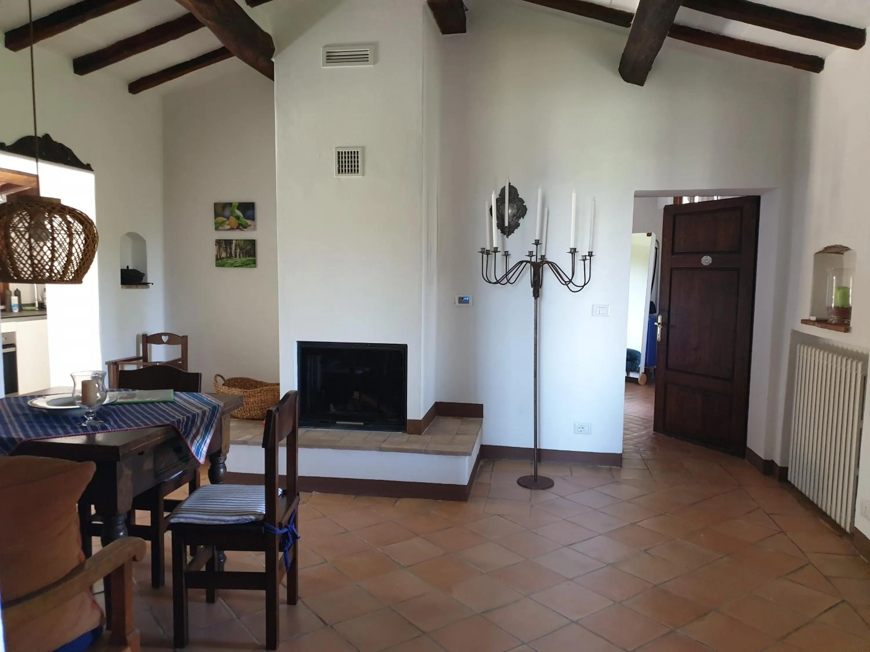Dining area in Le Querciolaie Monte Cavallo - upper apartment