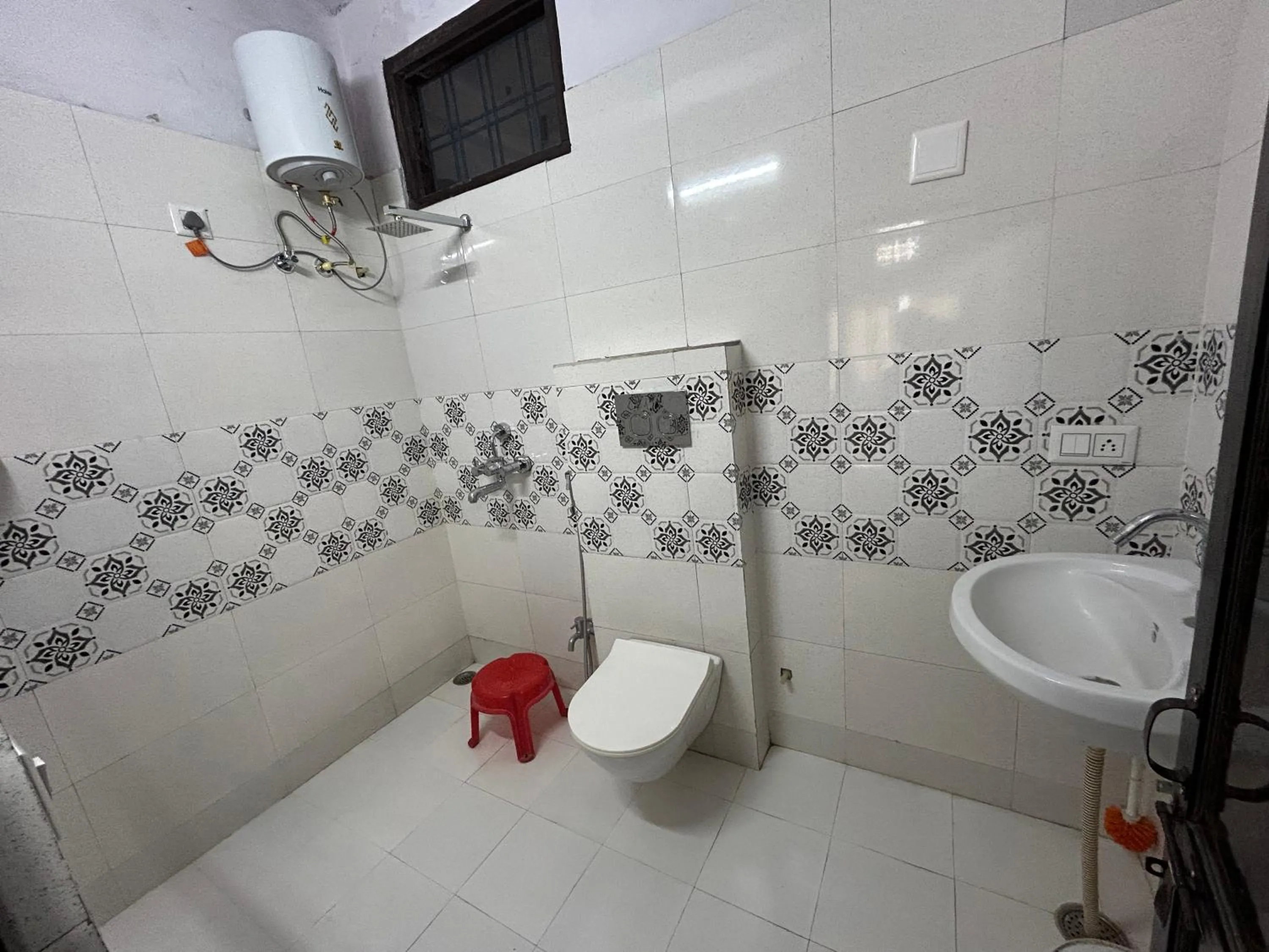 Ashish Guest House, Goverdhan Vilas