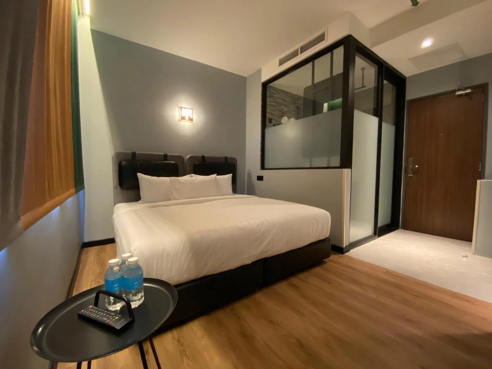 Bedroom, Bed in The Seraya Hotel