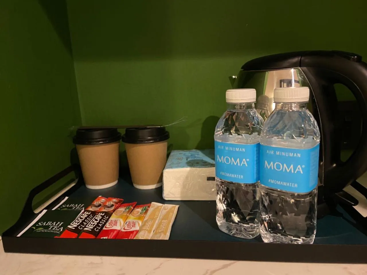 Coffee/tea facilities in The Seraya Hotel