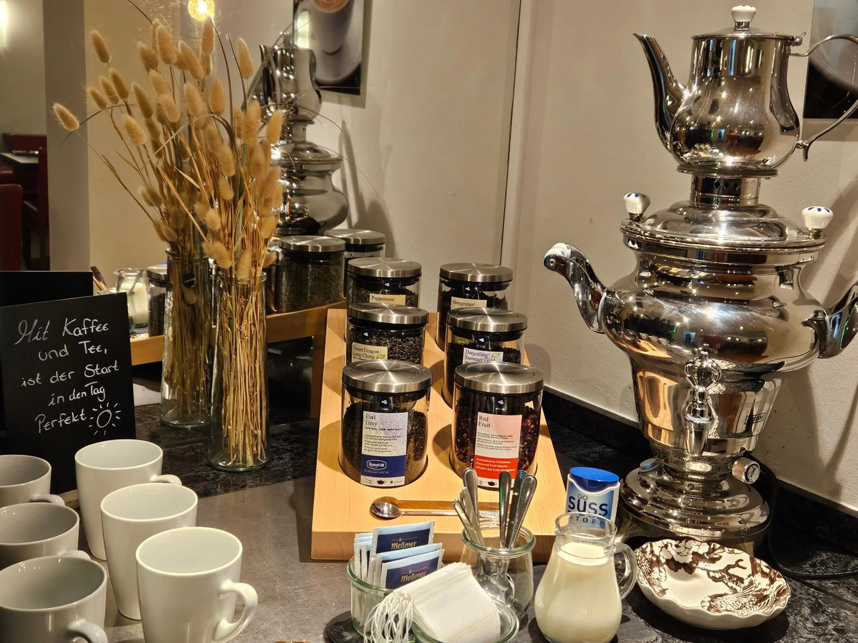 Breakfast in Tulip Inn Frankfurt Airport