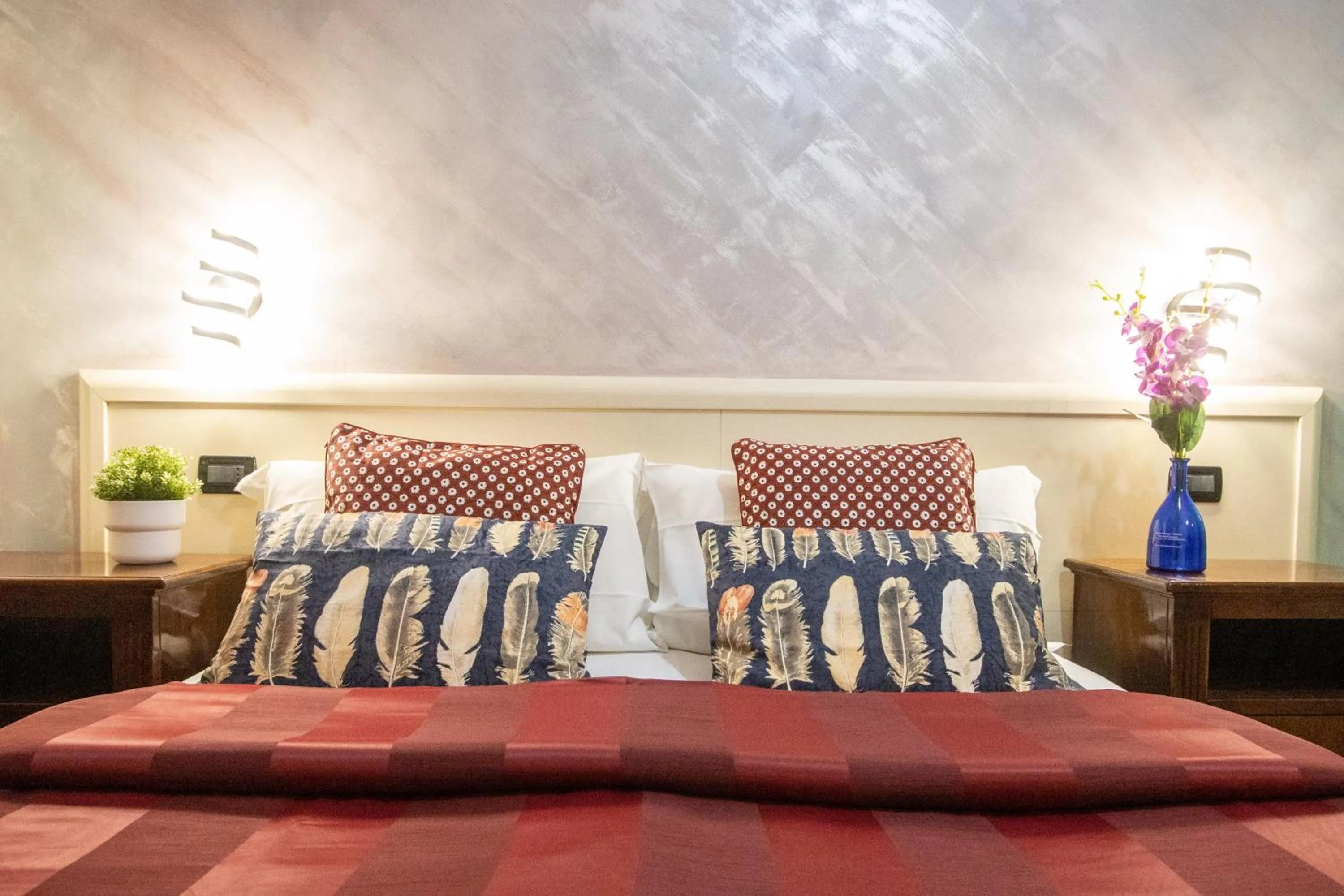 Bed in B&B Colorful Suite Yard