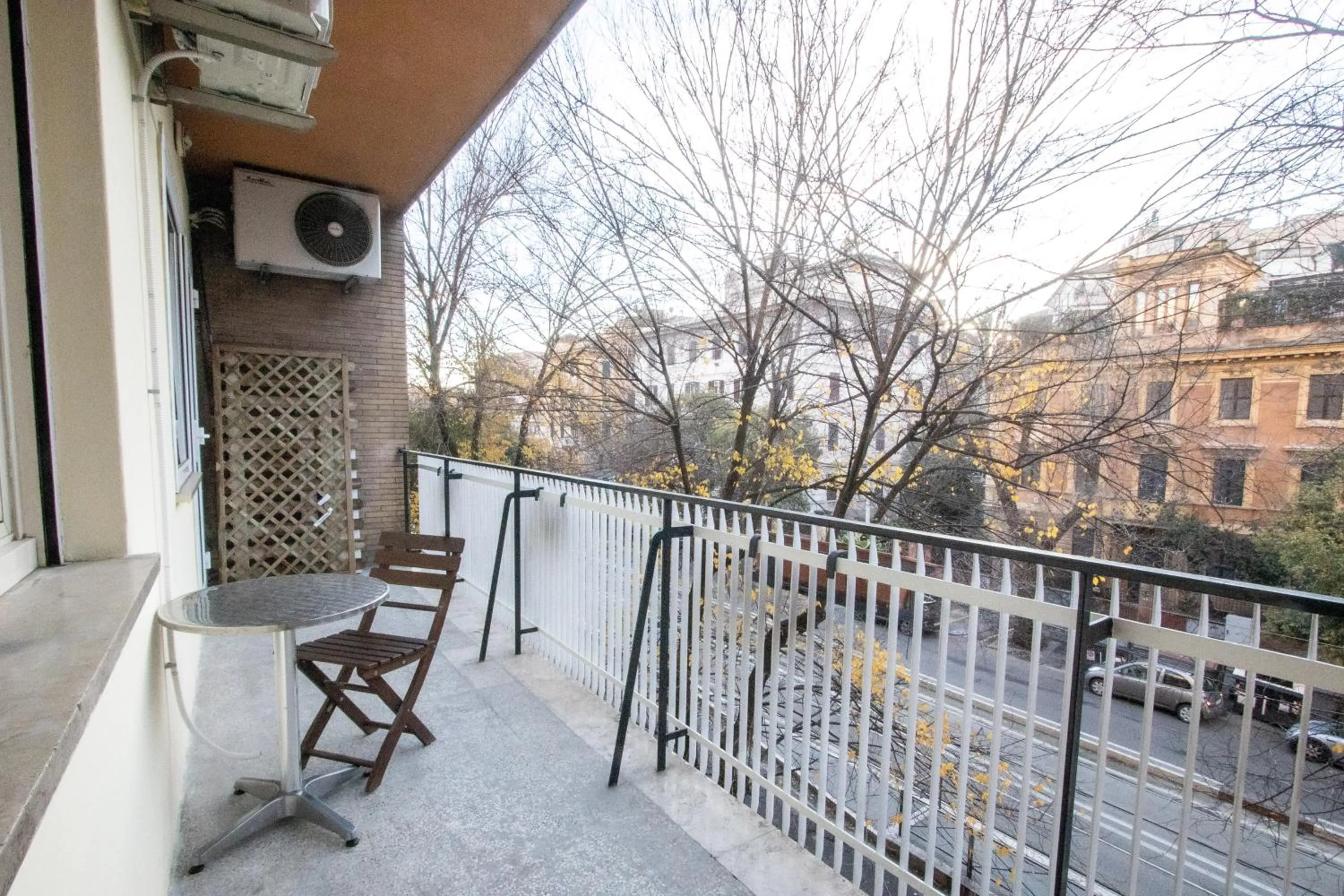 Balcony/Terrace in B&B Colorful Suite Yard