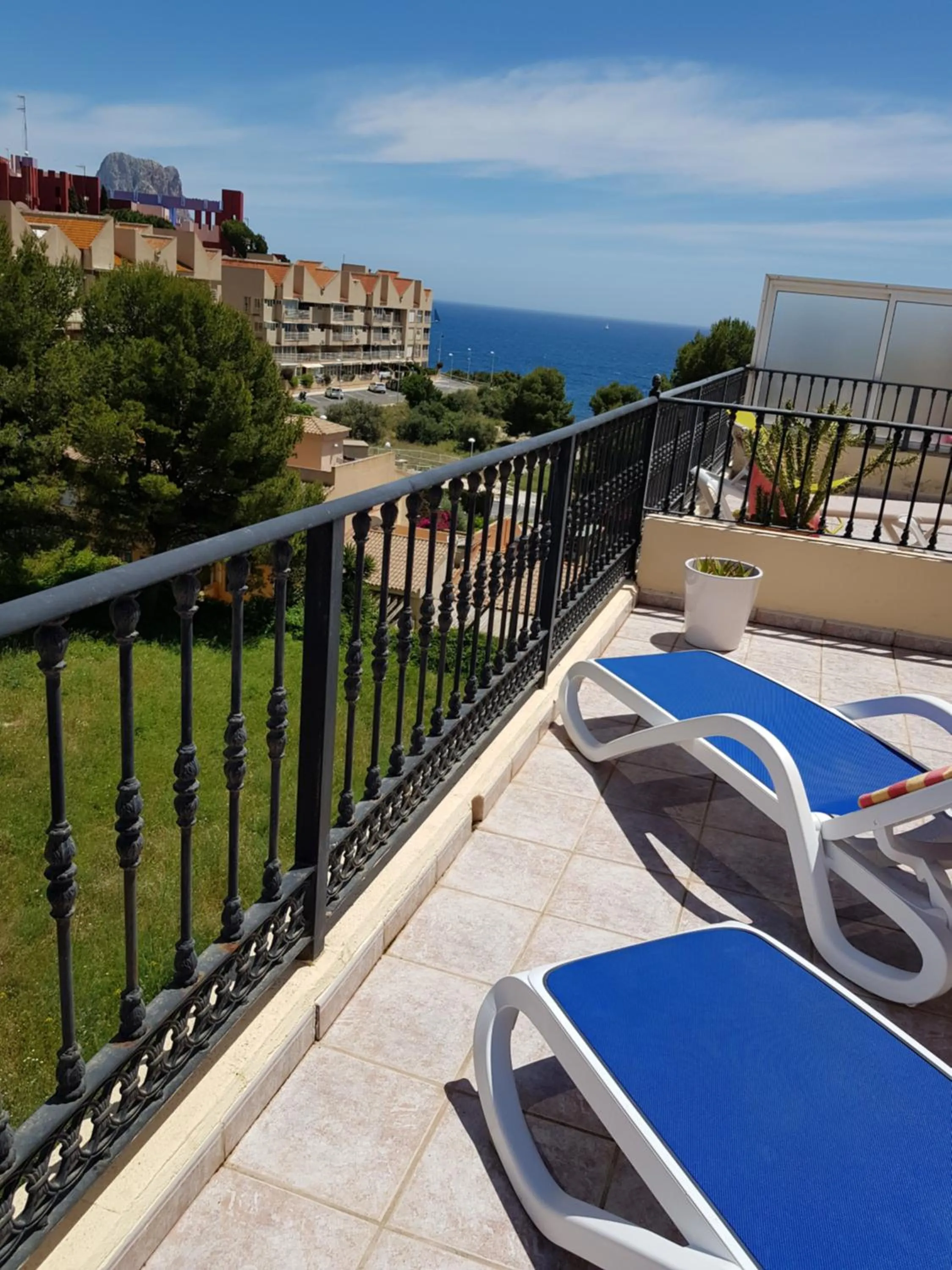 Casa Pitufo Calpe, bright duplex - see & mountain view
