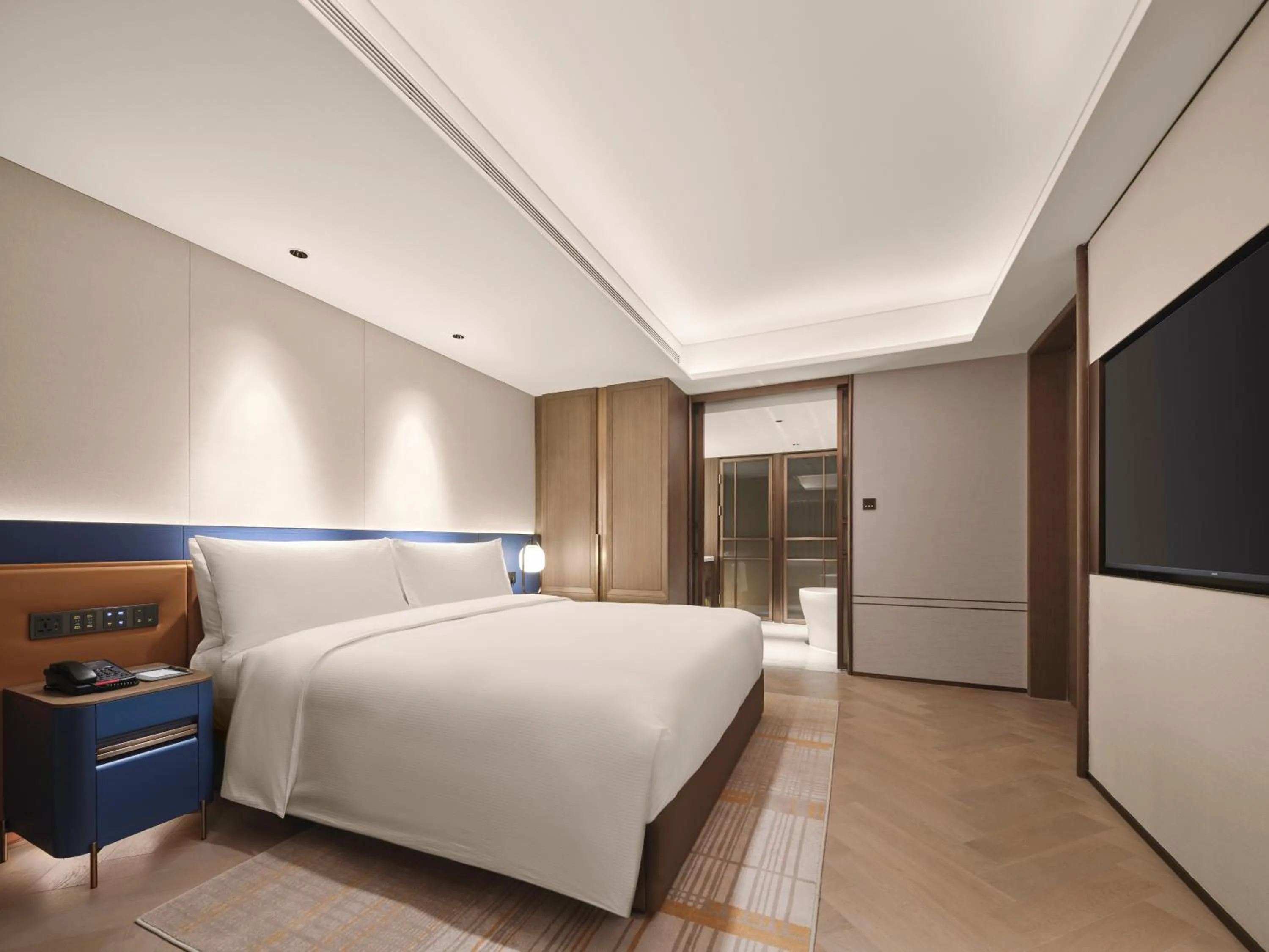Bed in Doubletree By Hilton Beijing East Third Ring Road