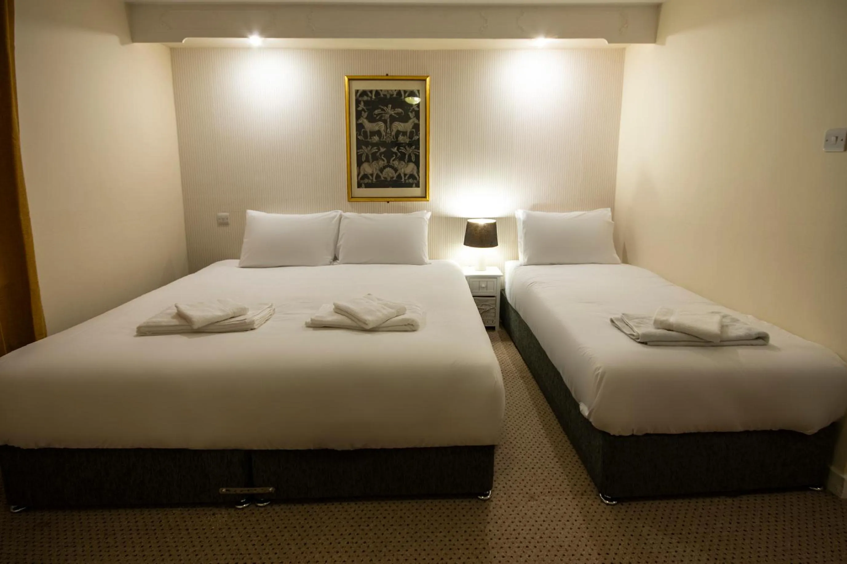 Bed in Douglas Arms Hotel