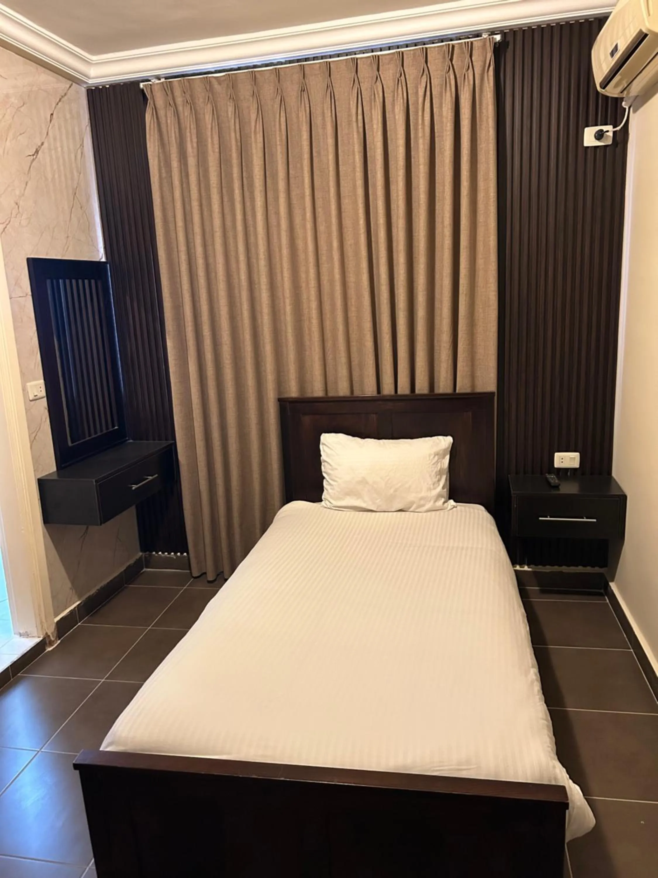 Bedroom, Bed in Salome Hotel