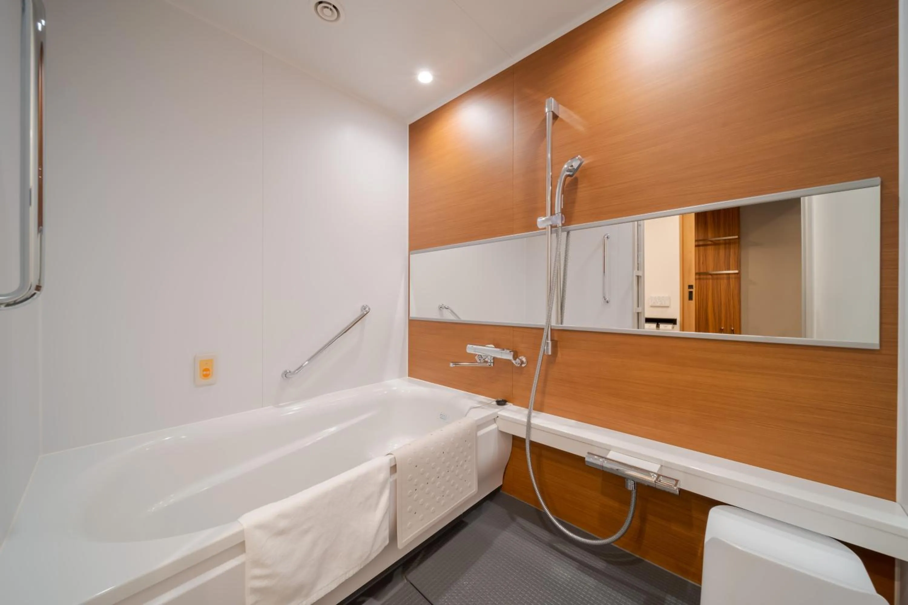 Bathroom in Via Inn Prime Osaka Kyobashi