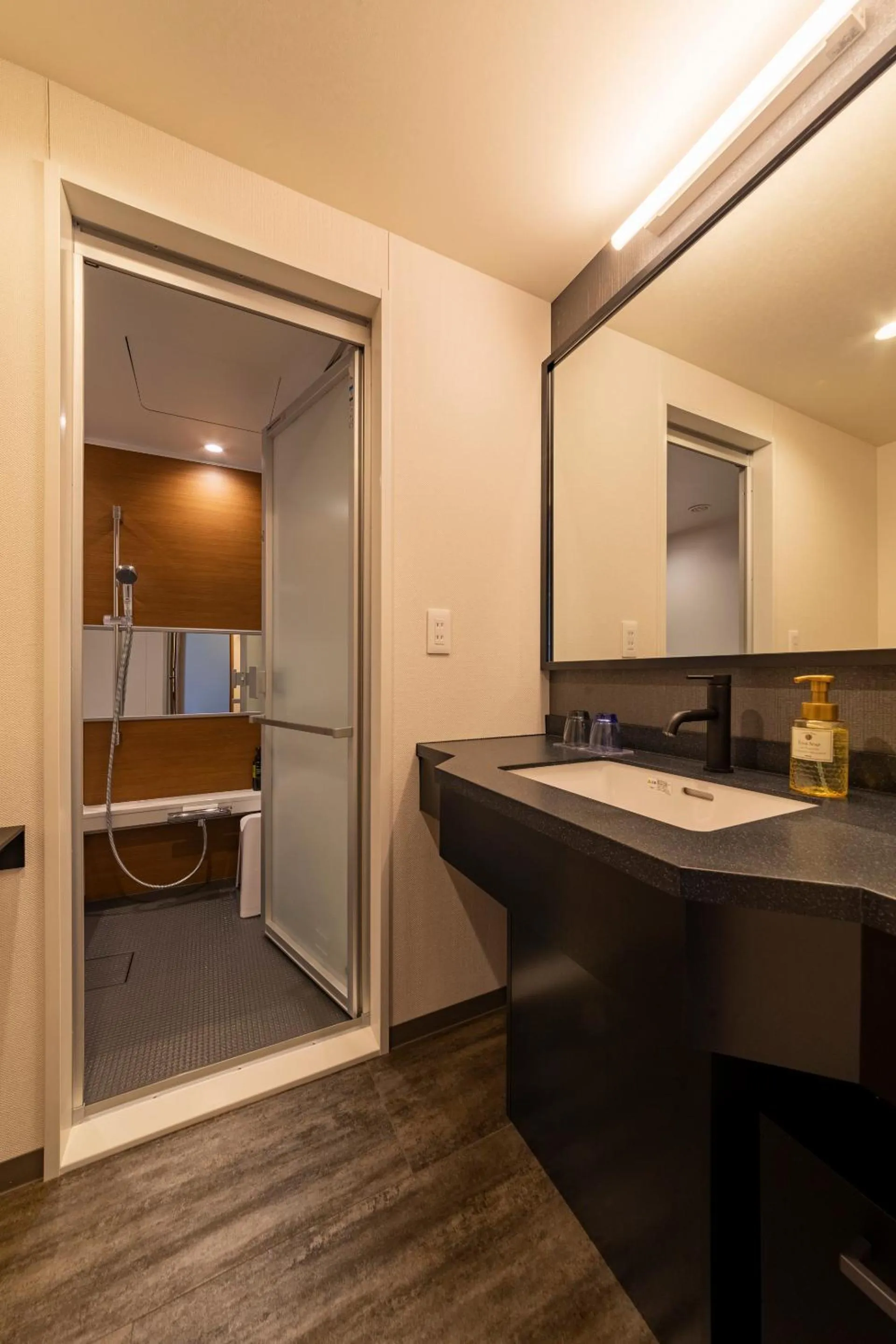 Photo of the whole room in Via Inn Prime Osaka Kyobashi