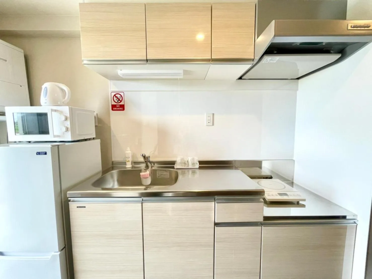 Kitchen or kitchenette in HOTEL Fit in Miyakojima