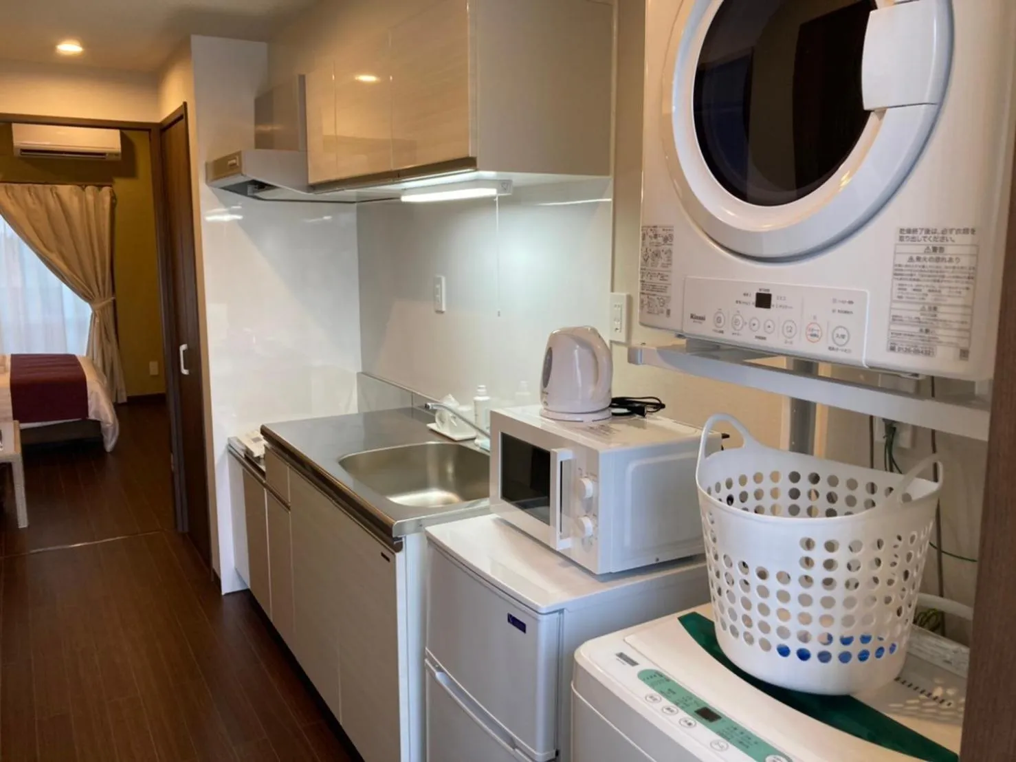 Kitchen or kitchenette in HOTEL Fit in Miyakojima