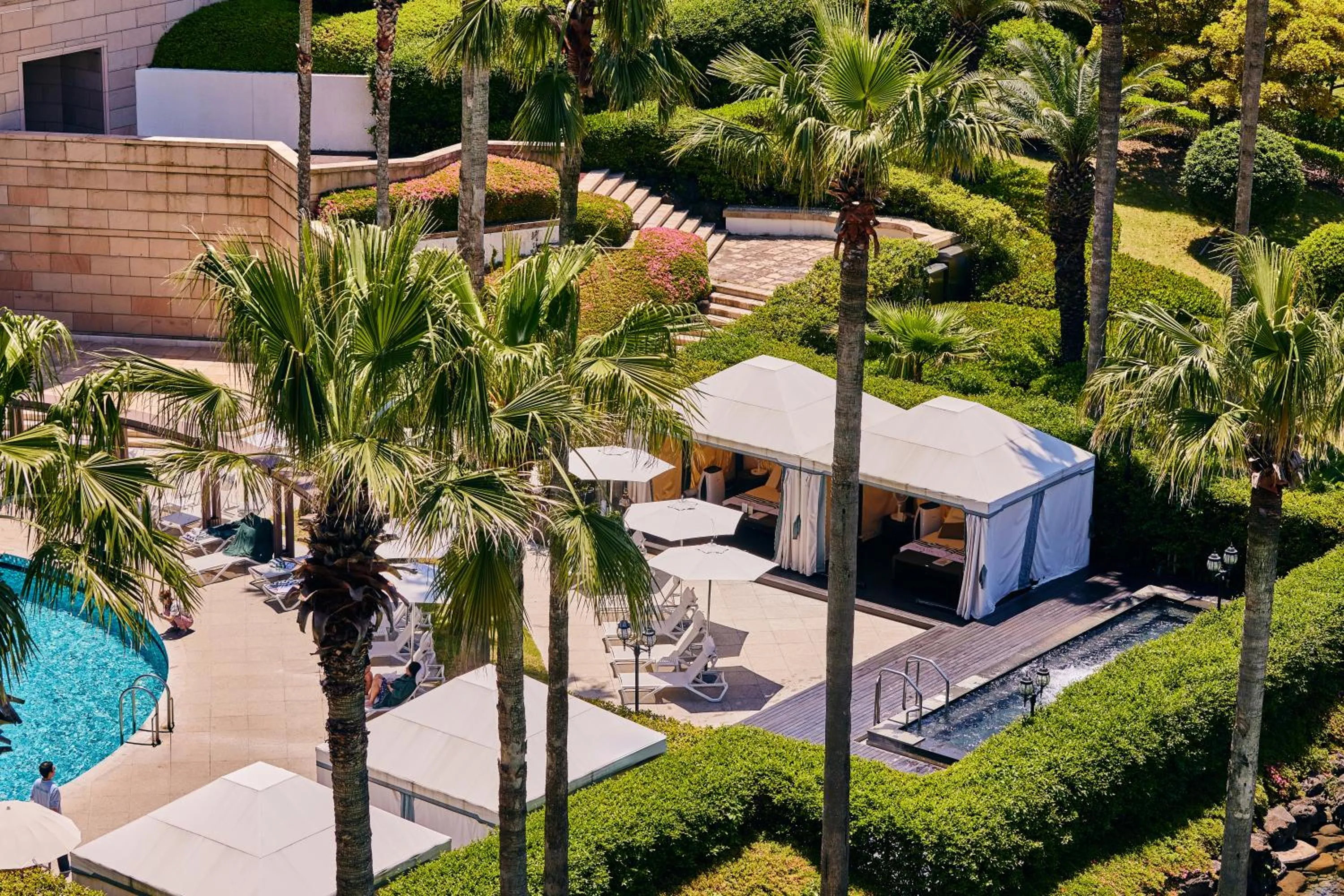 Property building in Grand Josun Jeju