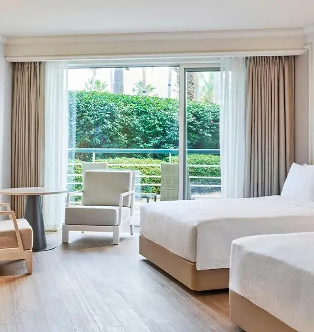 Deluxe Poolside View Twin in Grand Josun Jeju Deluxe Poolside View Twin in Grand Josun Jeju