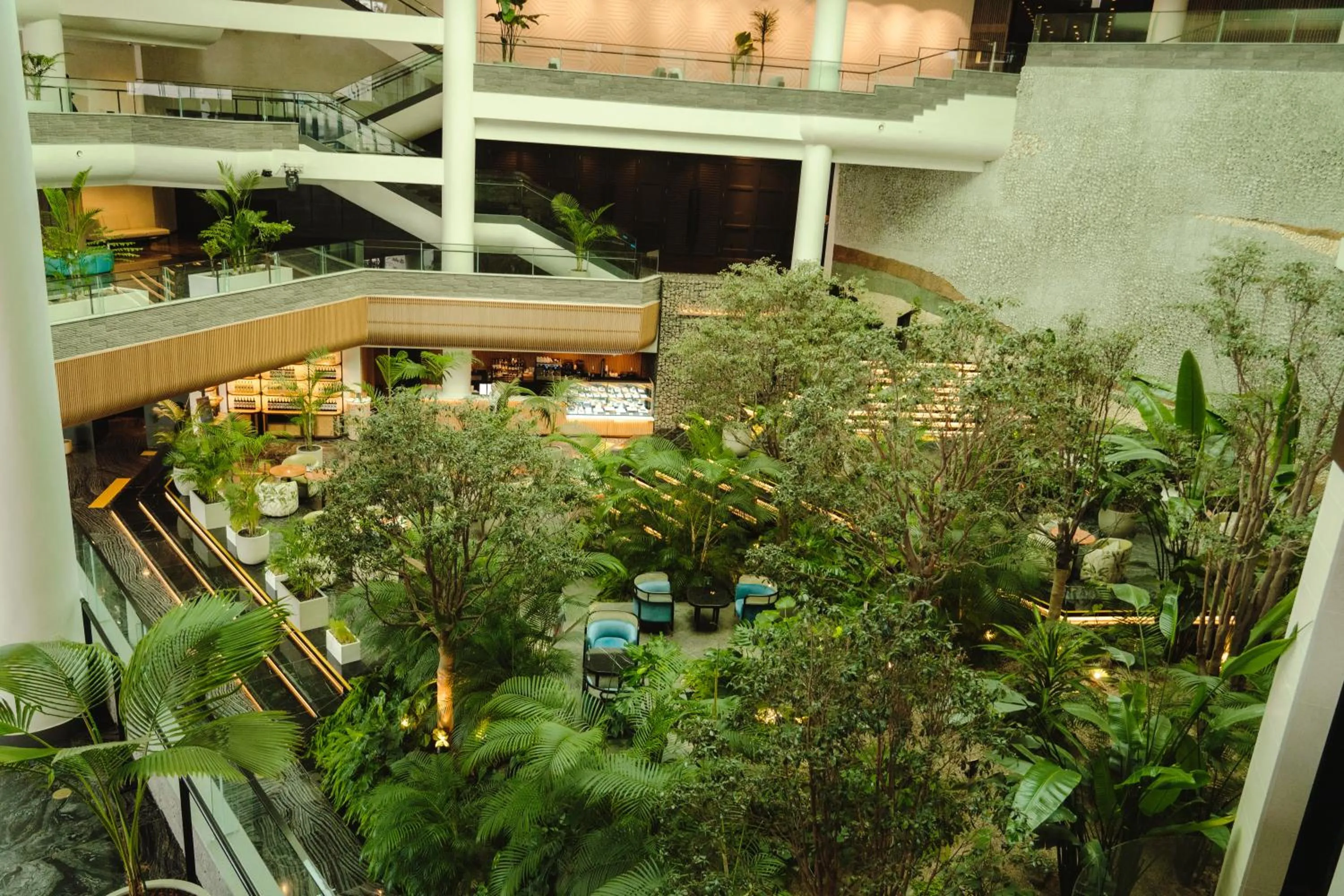 Lounge or bar in Grand Josun Jeju