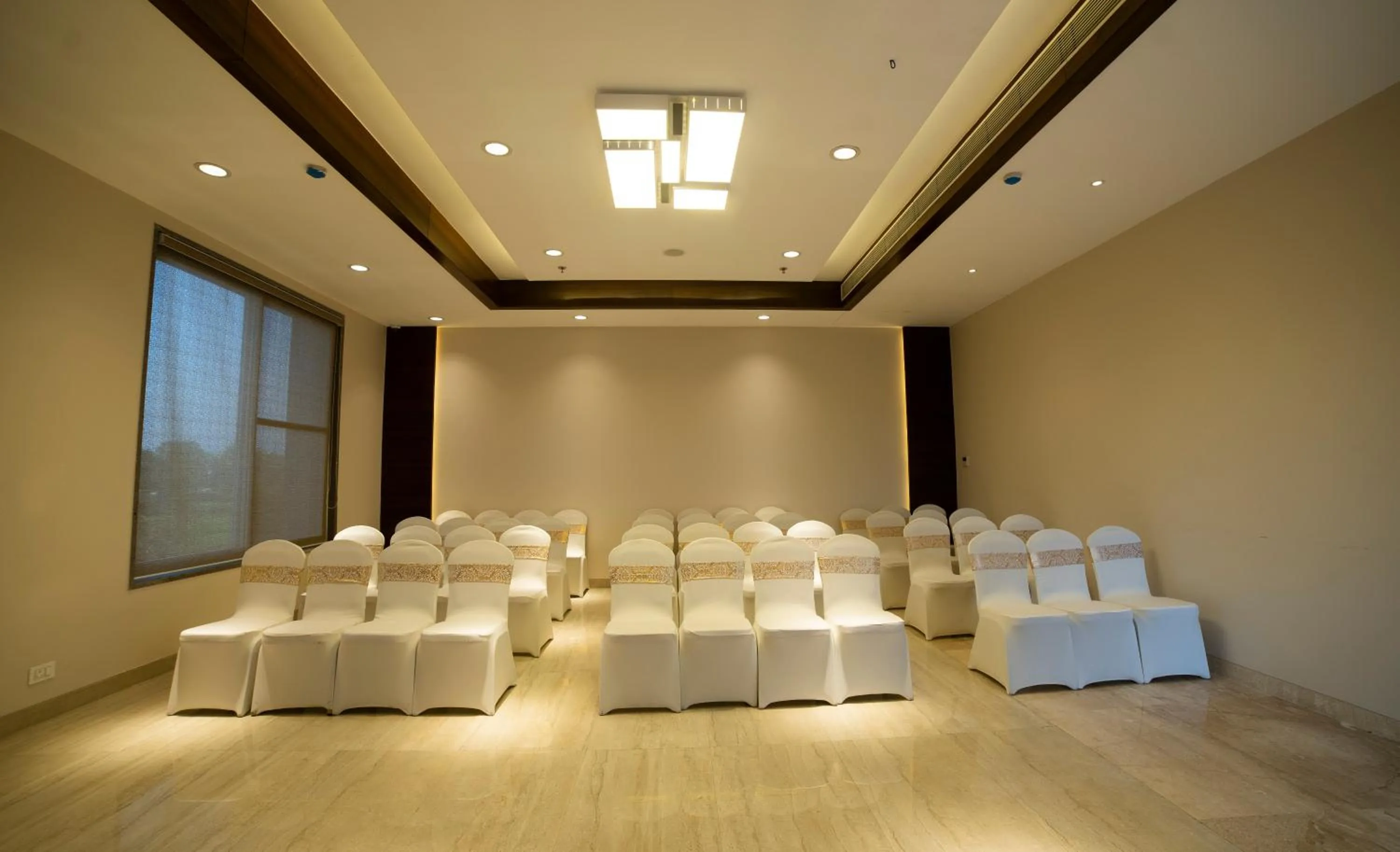 Meeting/conference room in HOTEL RAJHANS ABHINANDAN