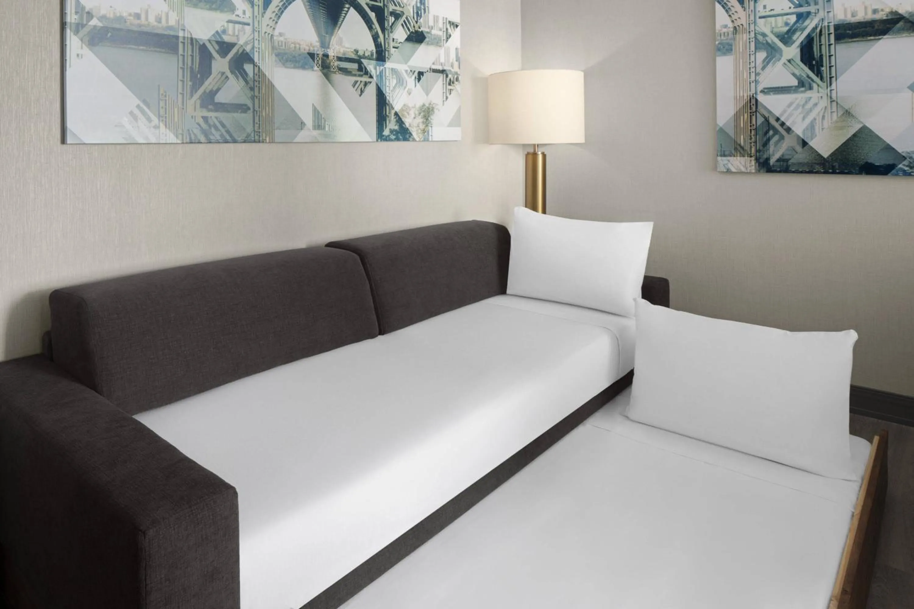 Photo of the whole room, Bed in SpringHill Suites by Marriott East Rutherford Meadowlands Carlstadt