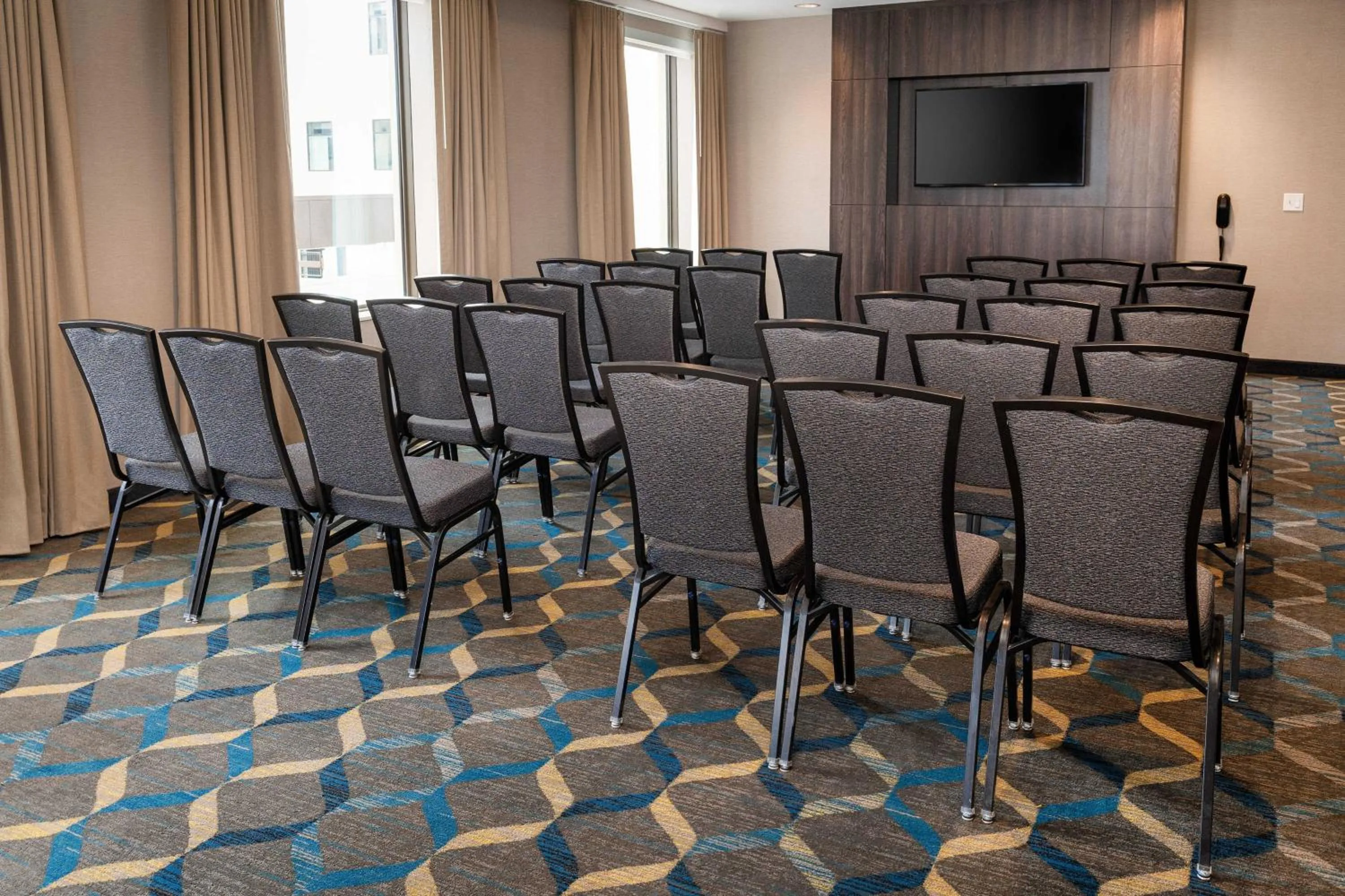 Meeting/conference room in Residence Inn by Marriott Grand Rapids Downtown