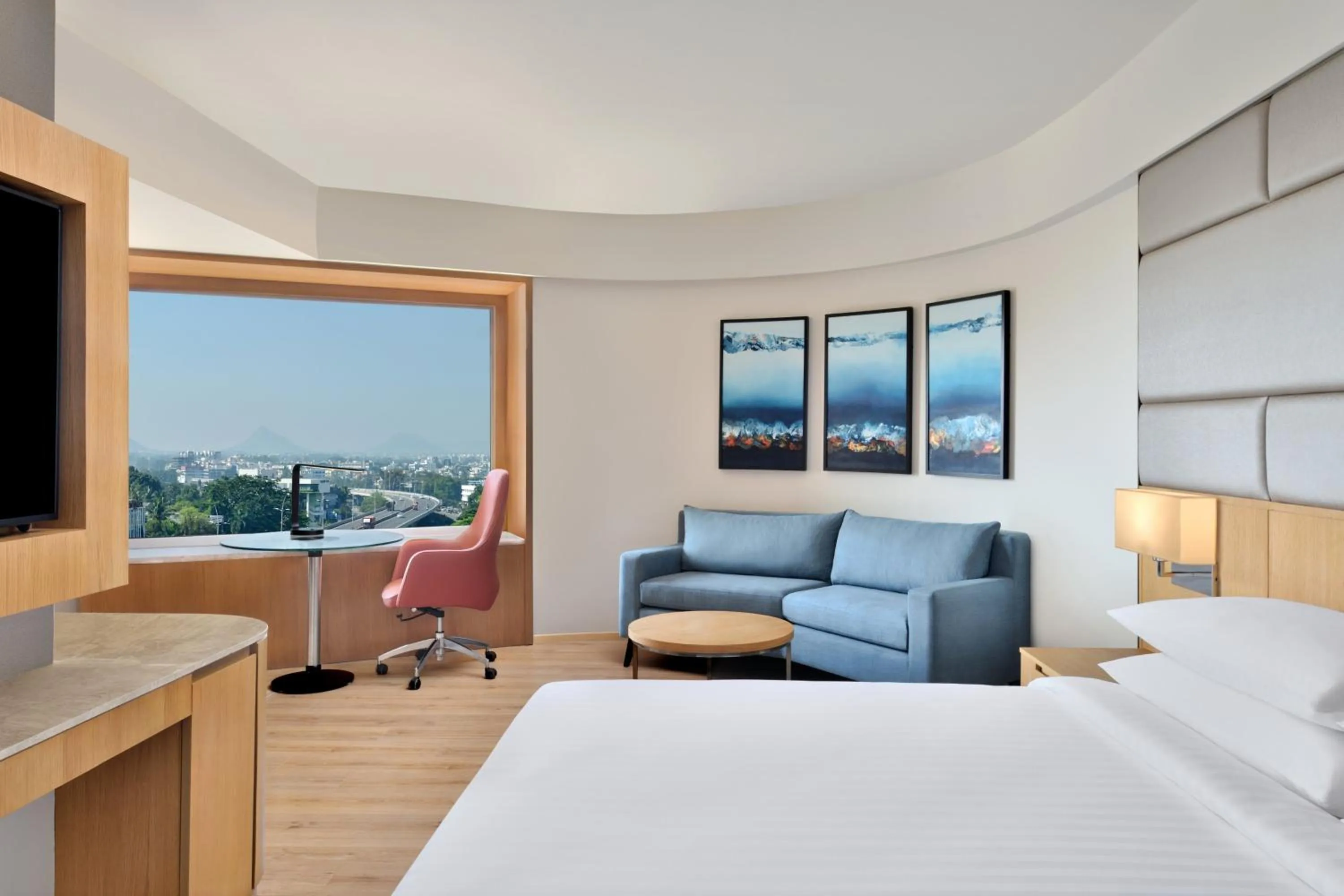 Bedroom, Bed in Courtyard by Marriott Nashik