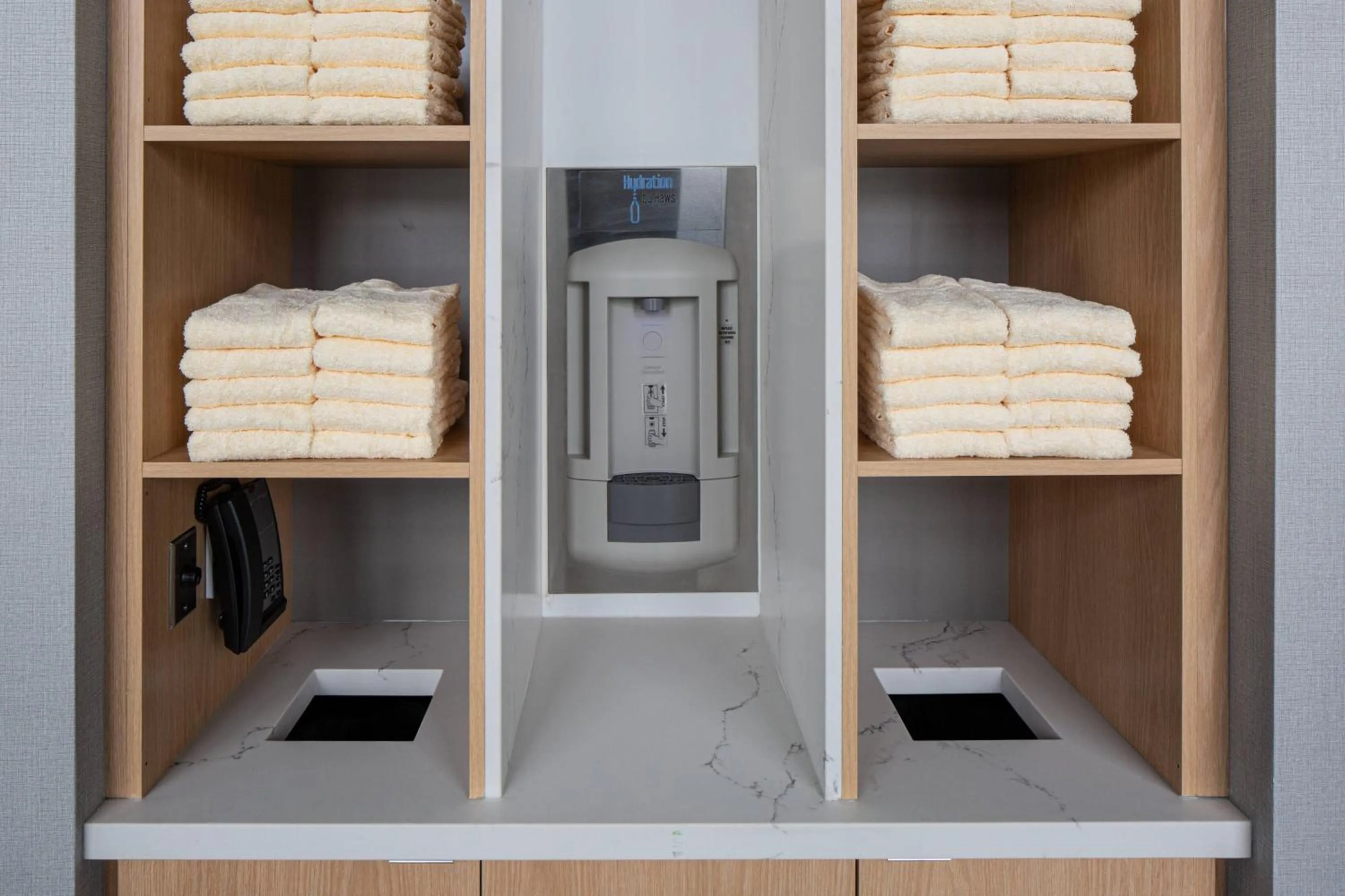 Area and facilities in Courtyard by Marriott Lansing Downtown