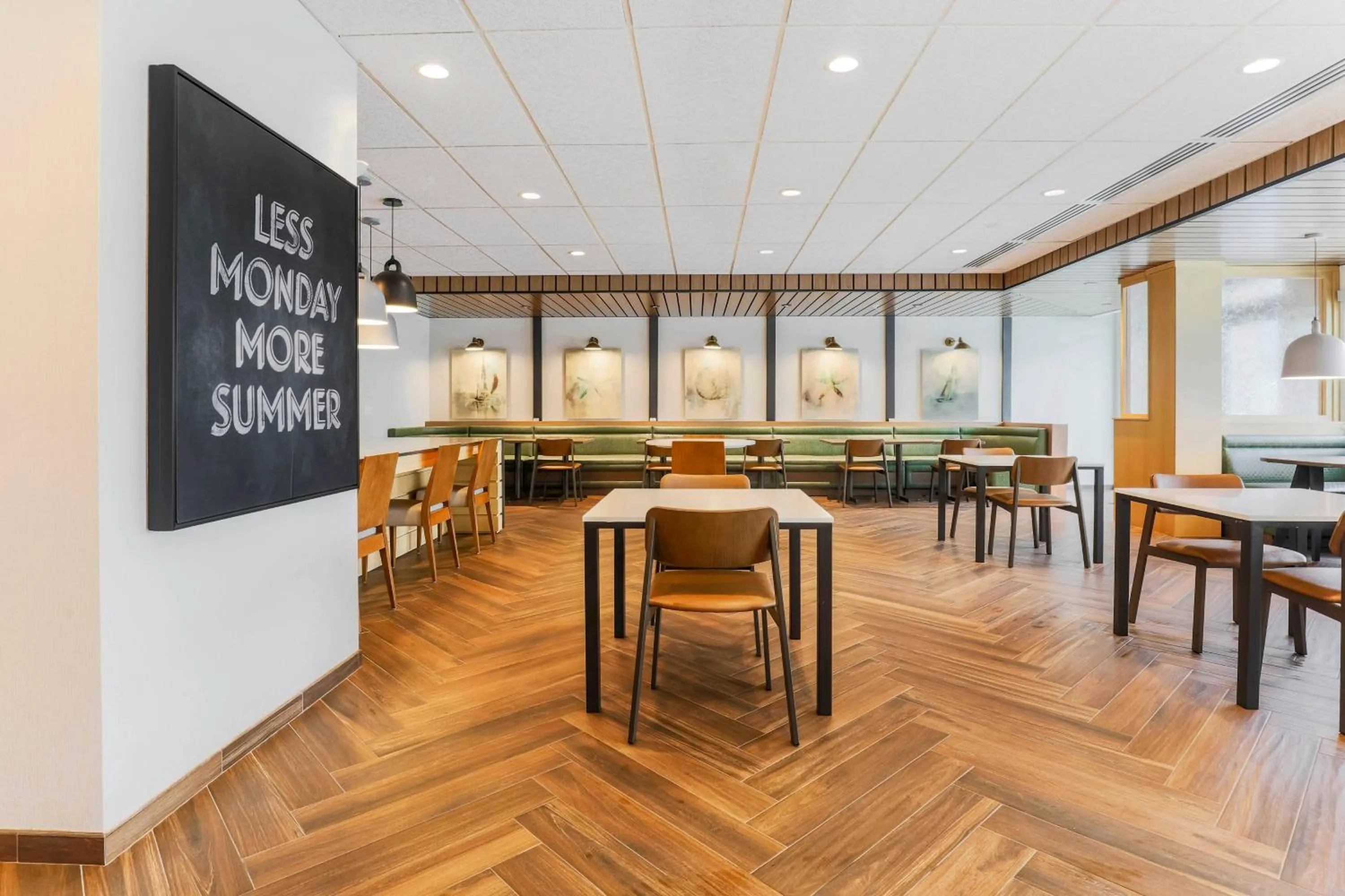 Restaurant/places to eat in Fairfield by Marriott Inn & Suites Cape Coral North Fort Myers