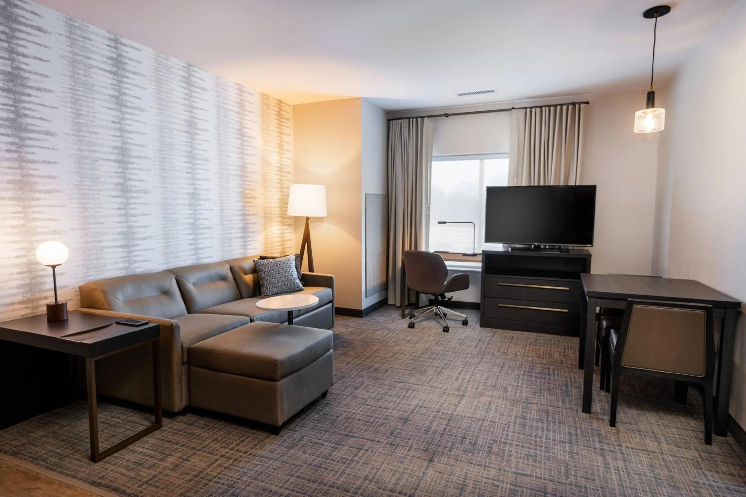 Bedroom in Residence Inn by Marriott Louisville Old Henry
