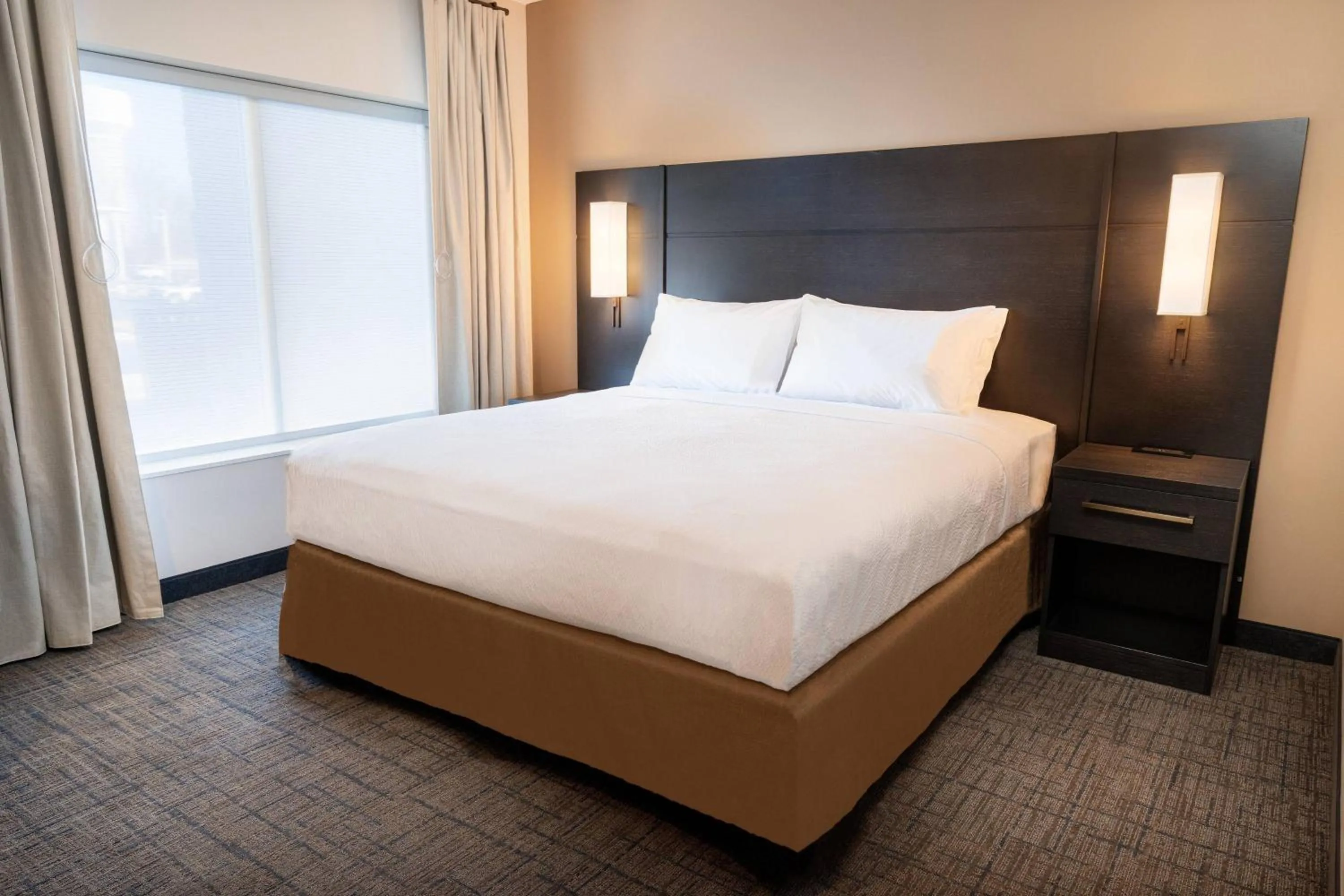 Bedroom, Bed in Residence Inn by Marriott Louisville Old Henry