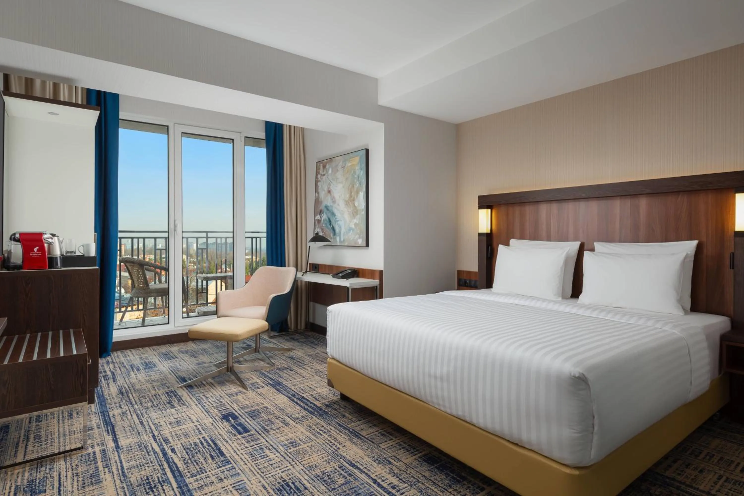 Photo of the whole room, Bed in Courtyard by Marriott Tashkent