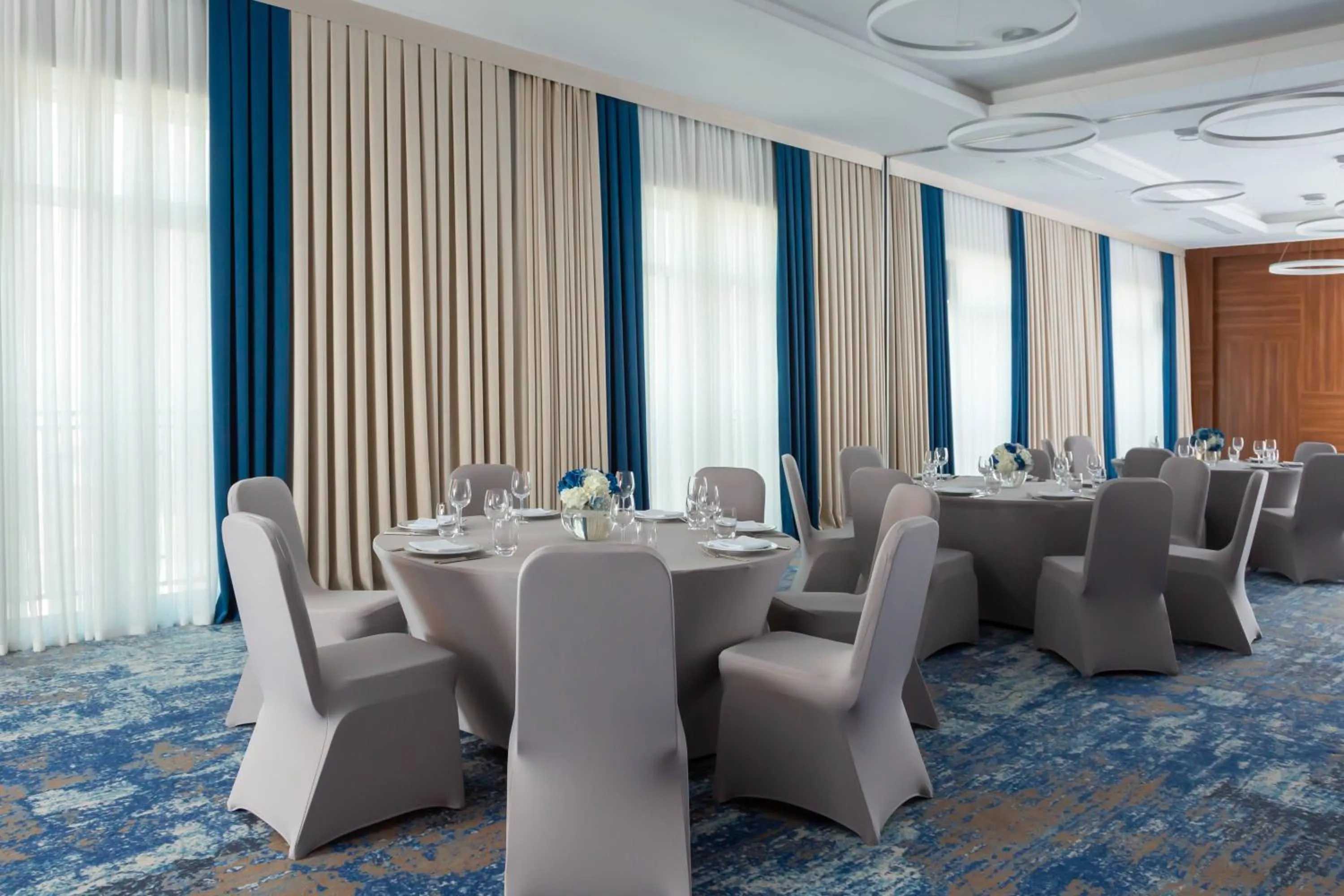 Meeting/conference room in Courtyard by Marriott Tashkent