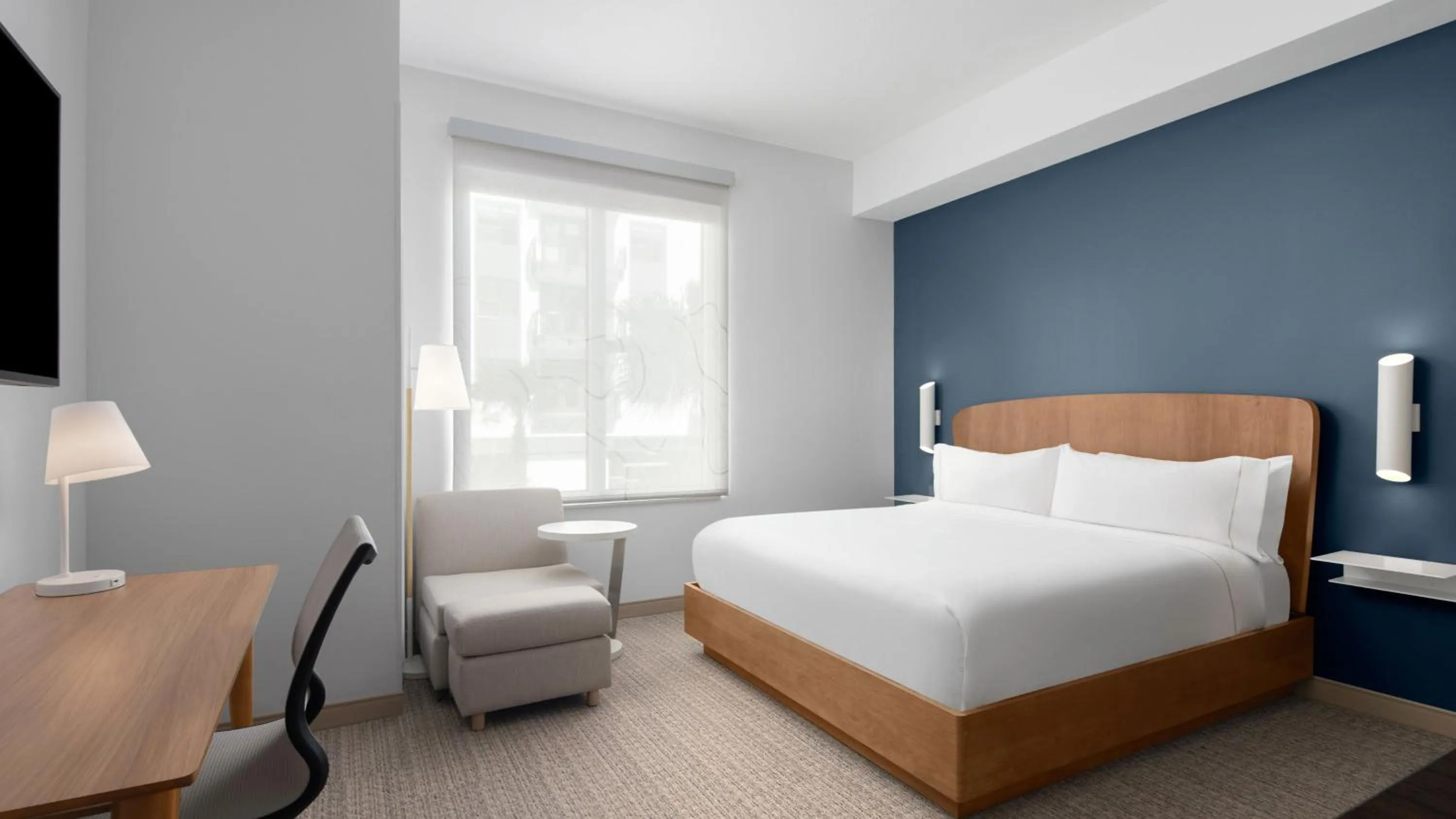 Bedroom, Bed in Element Tampa Midtown