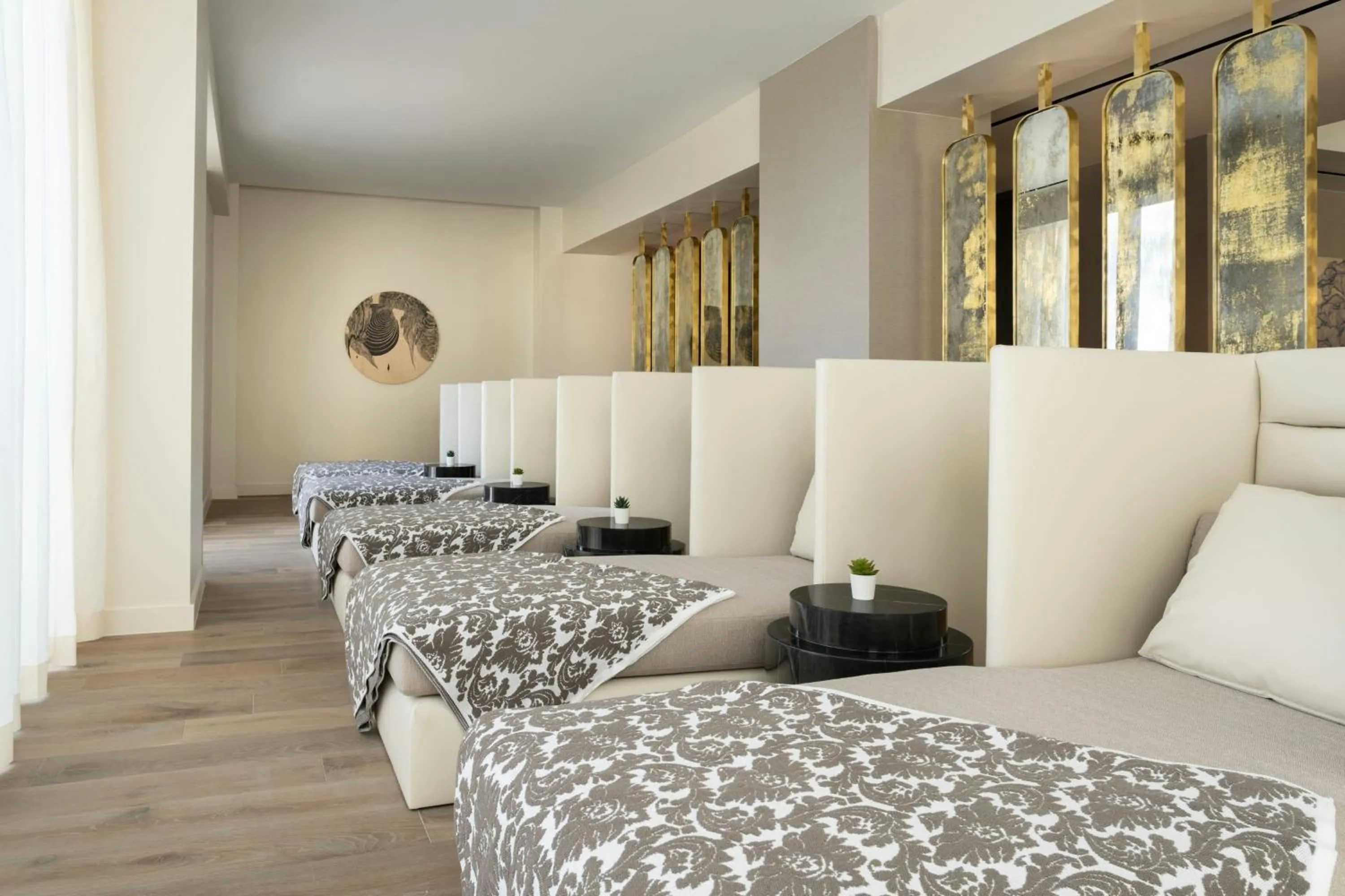 Spa and wellness centre/facilities, Bed in JW Marriott Tampa Water Street