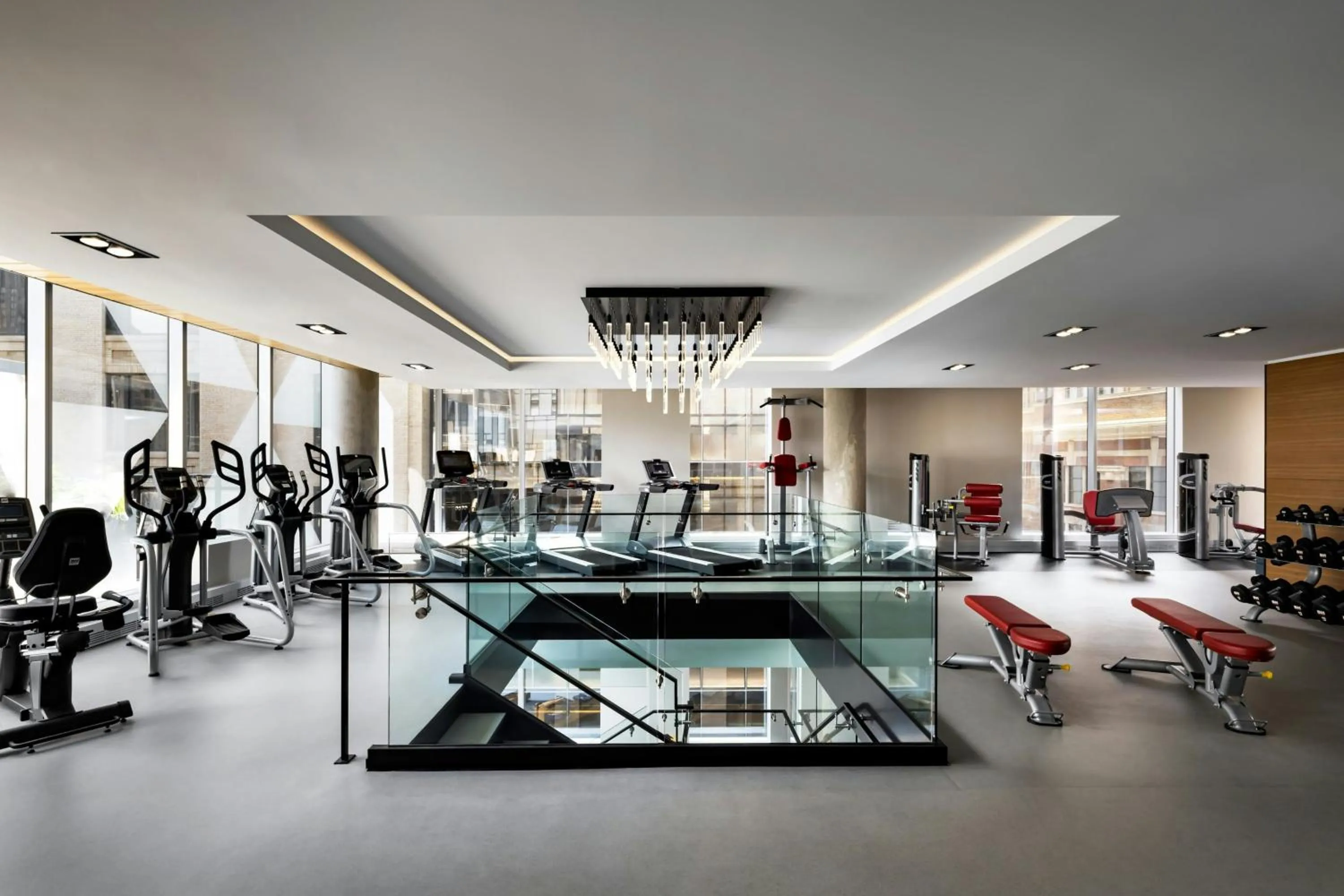 Fitness centre/facilities in Humaniti Hotel Montreal, Autograph Collection