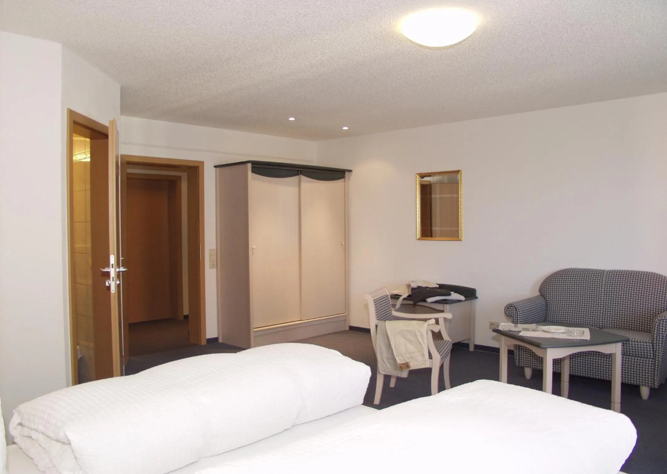 Photo of the whole room in Hotel Rössle