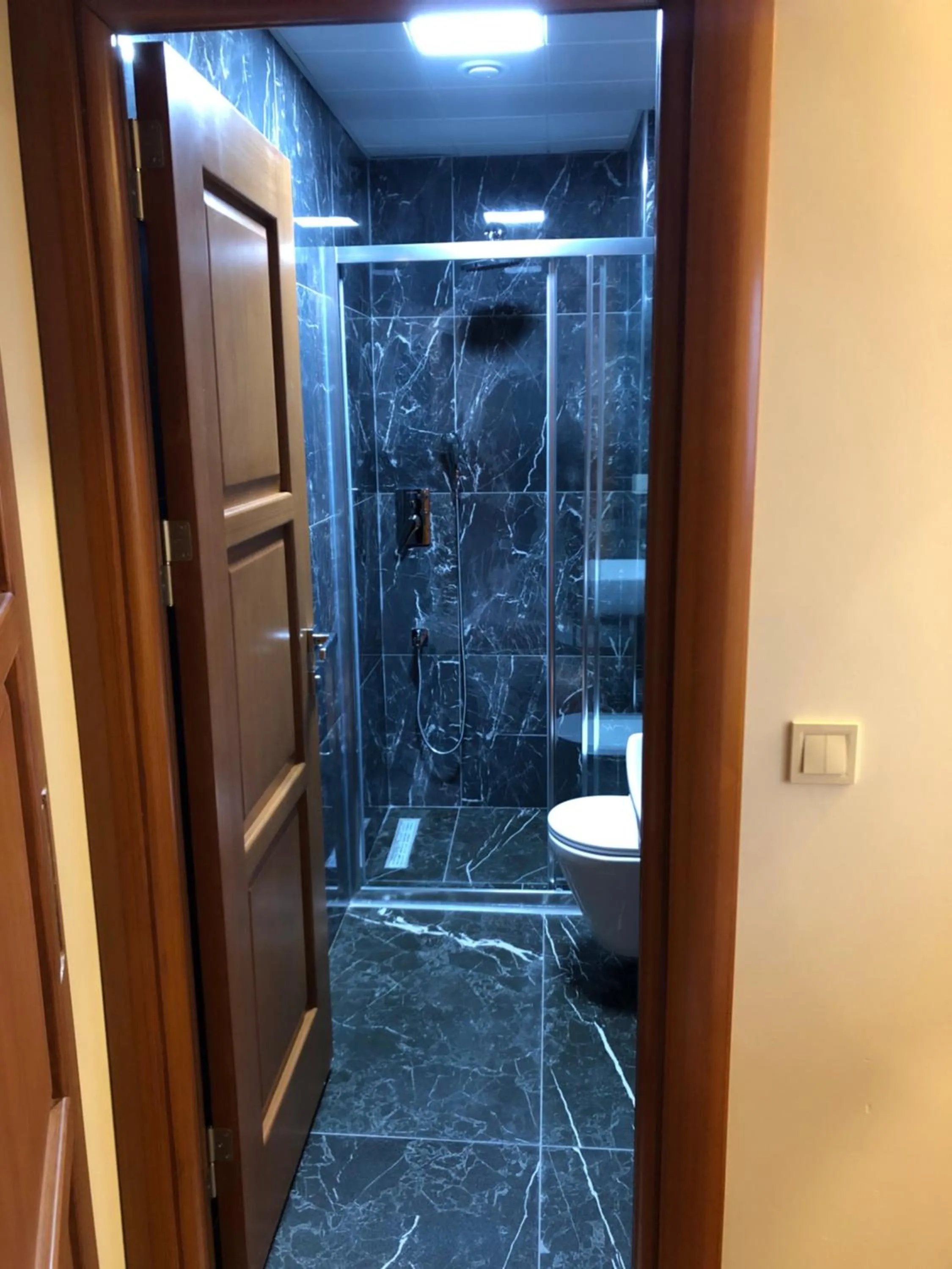 Bathroom in Pege Hotel