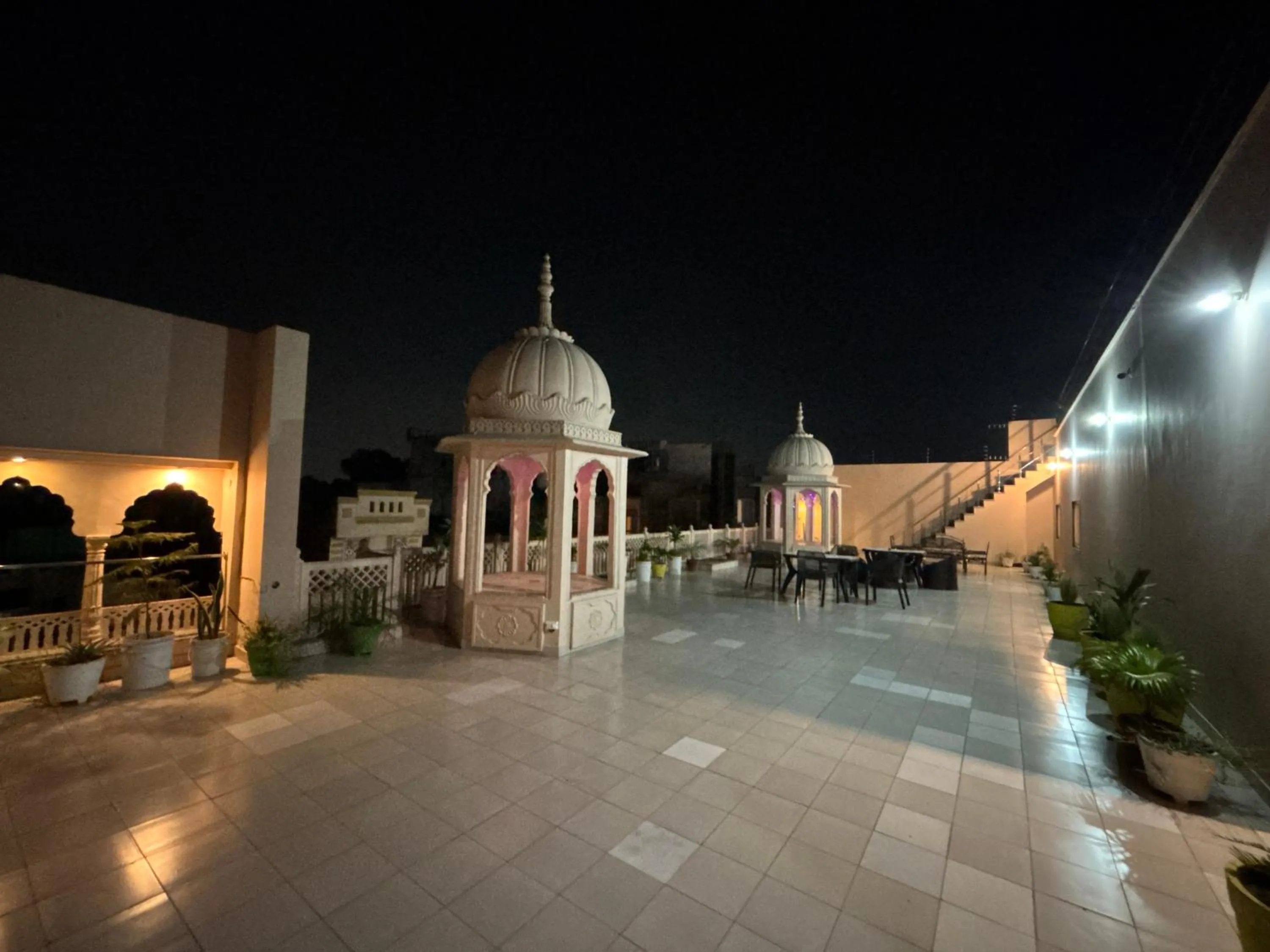 Property building in The Taj Vista Agra -walking distance to Taj Mahal