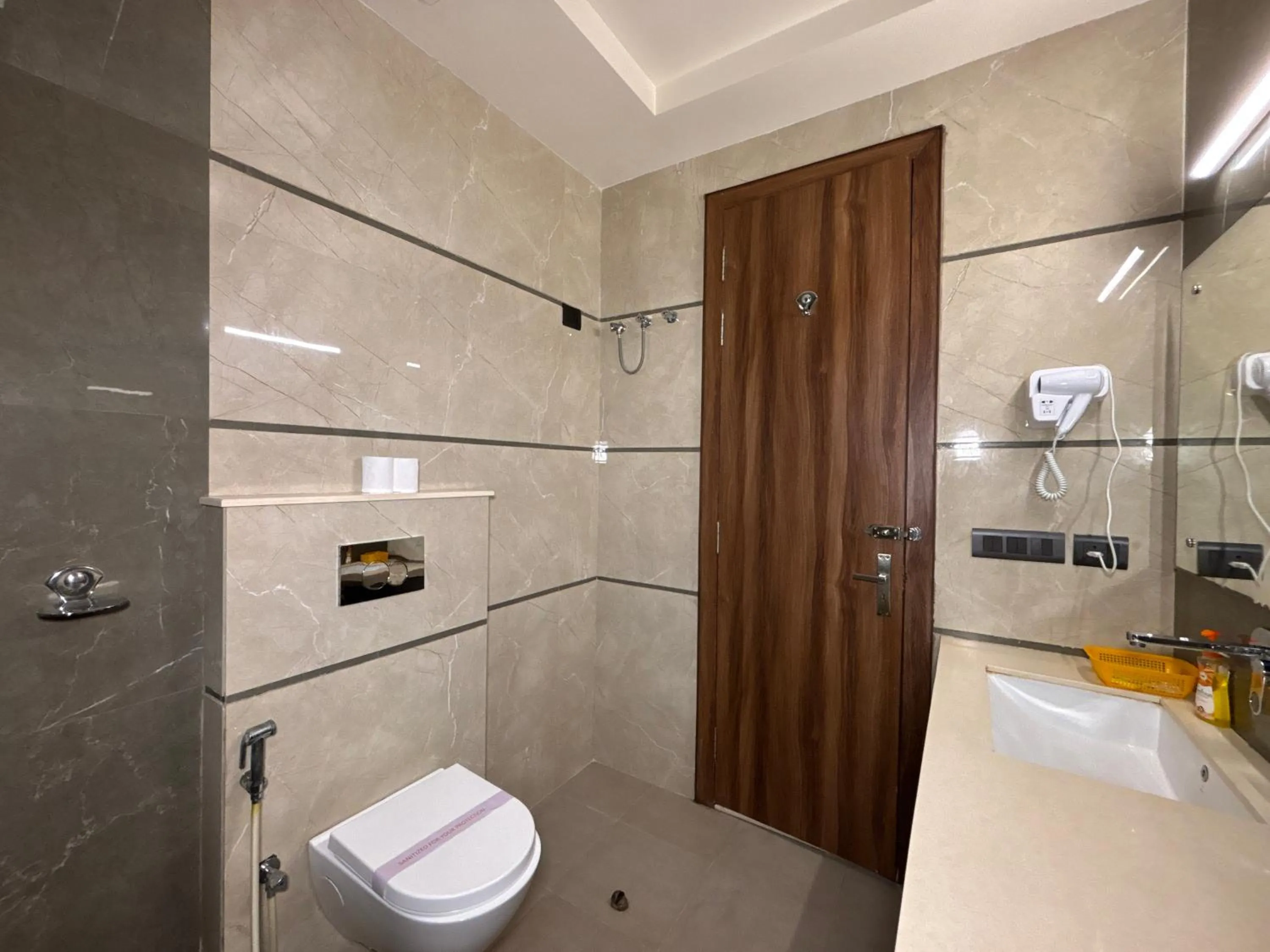 The Taj Vista Agra -walking distance to Taj Mahal