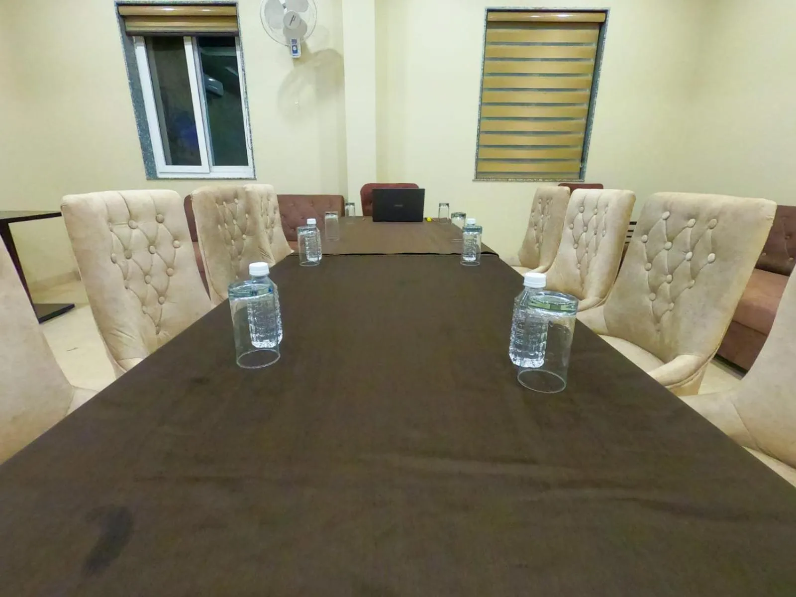 Restaurant/places to eat in The Taj Vista Agra -walking distance to Taj Mahal