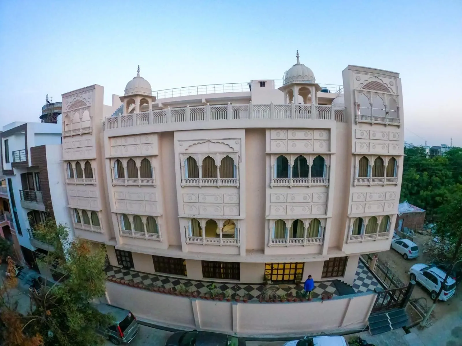 Property building in The Taj Vista Agra -walking distance to Taj Mahal