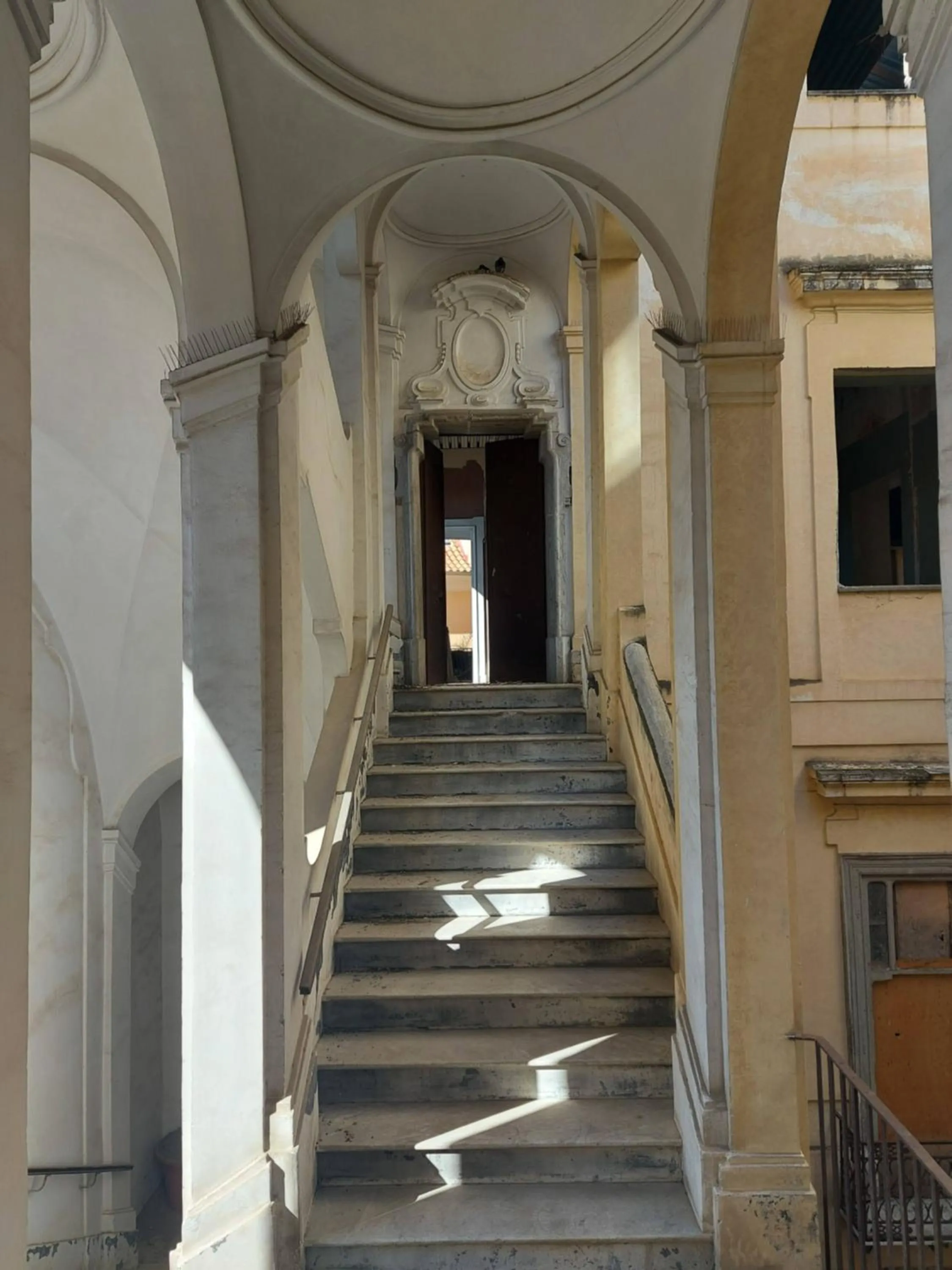 Property building in Salerno Experience Hostel