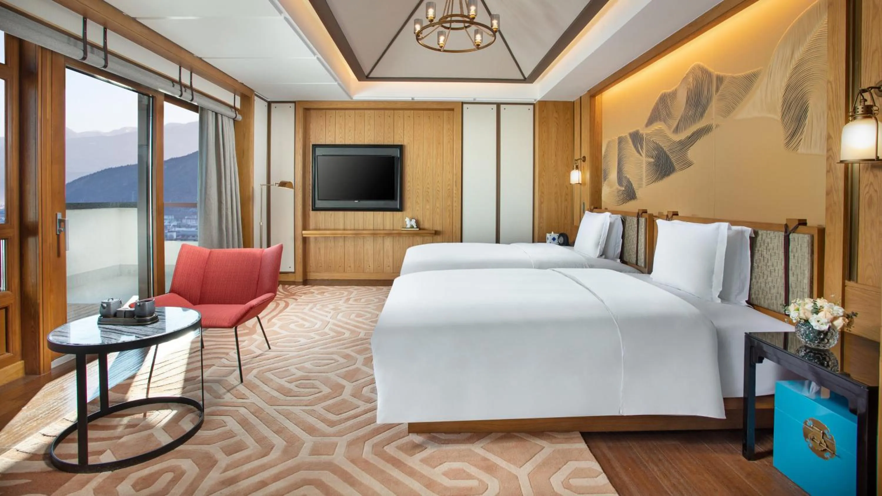 Photo of the whole room, Bed in Hotel Indigo Diqing Moonlight City by IHG