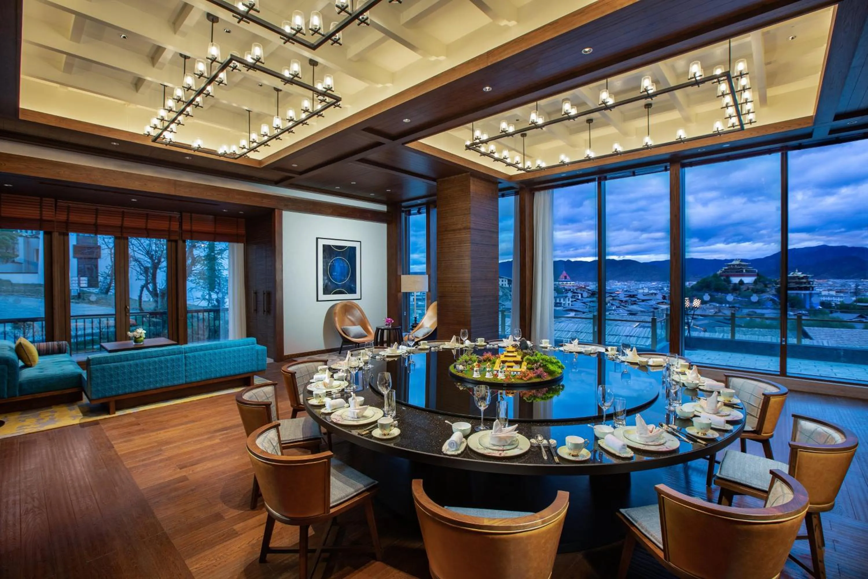 Restaurant/places to eat in Hotel Indigo Diqing Moonlight City by IHG