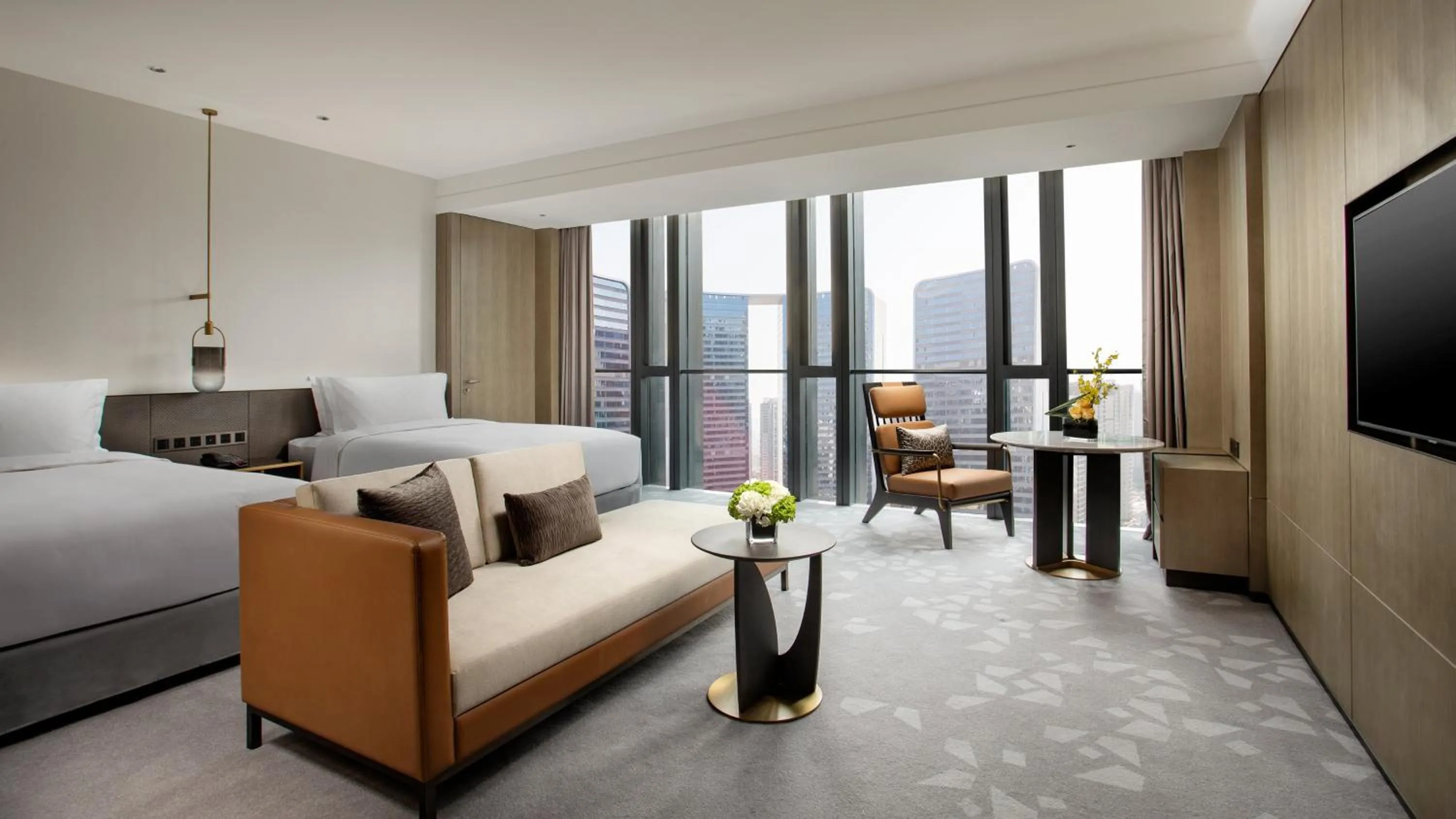 Photo of the whole room, Bed in InterContinental Foshan DongPing