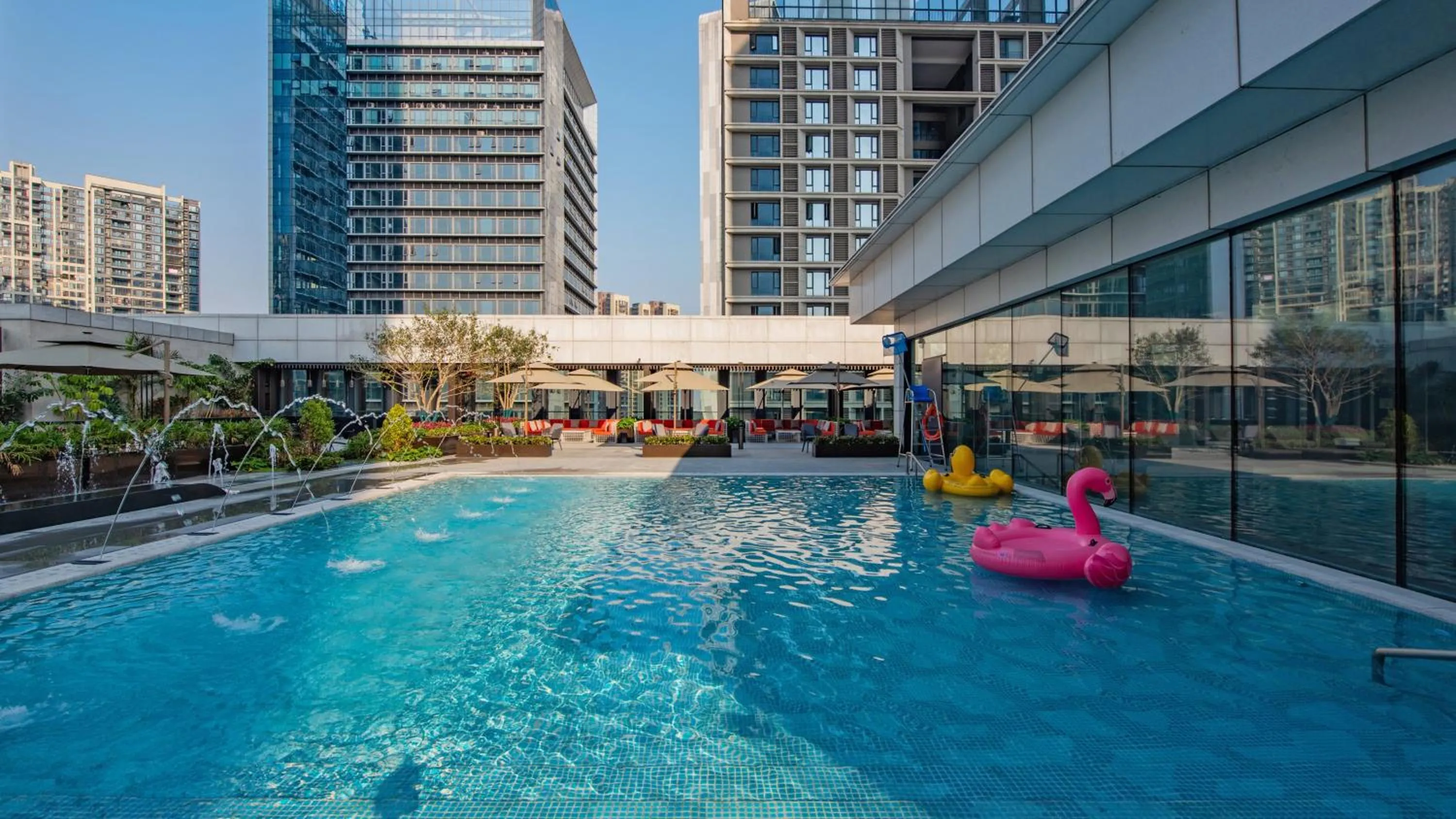 Swimming pool in InterContinental Foshan DongPing
