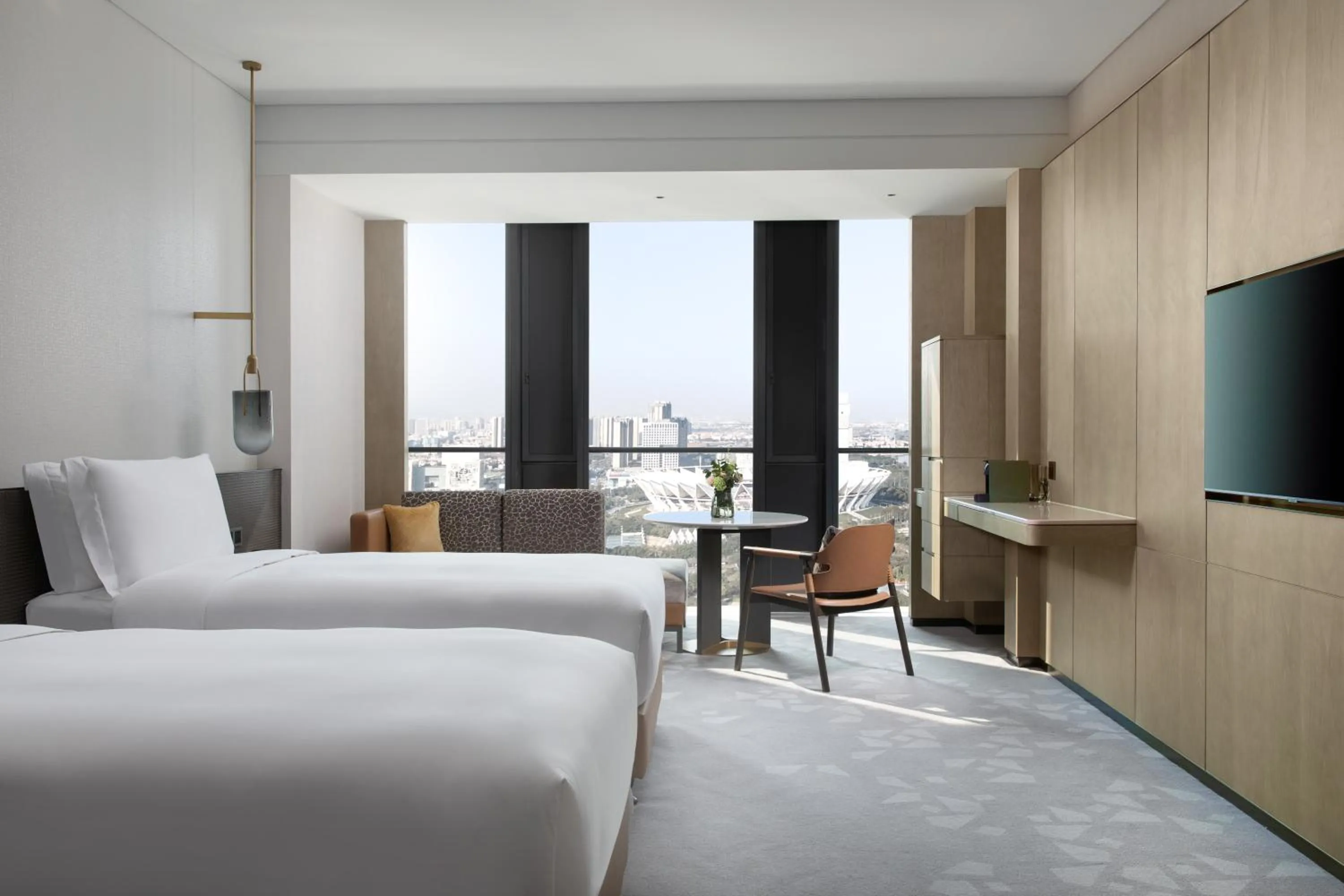 Photo of the whole room, Bed in InterContinental Foshan DongPing