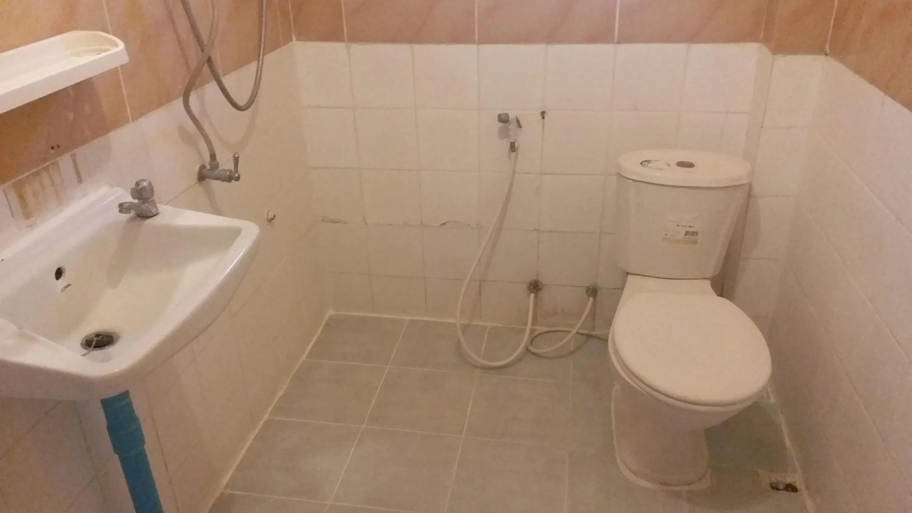 Bathroom in The 99 Inn Hotel