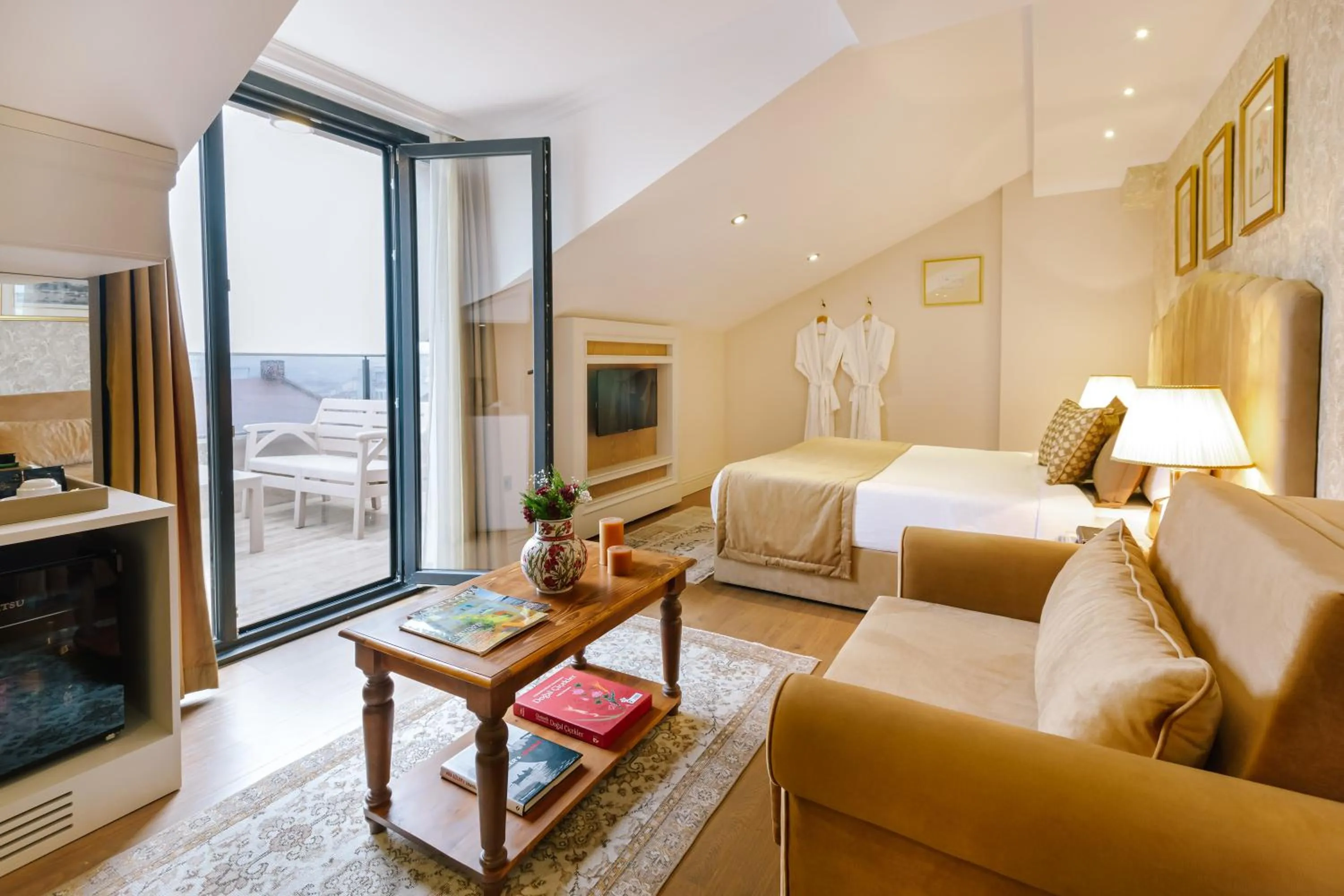 Balcony/Terrace in Delita City Hotel